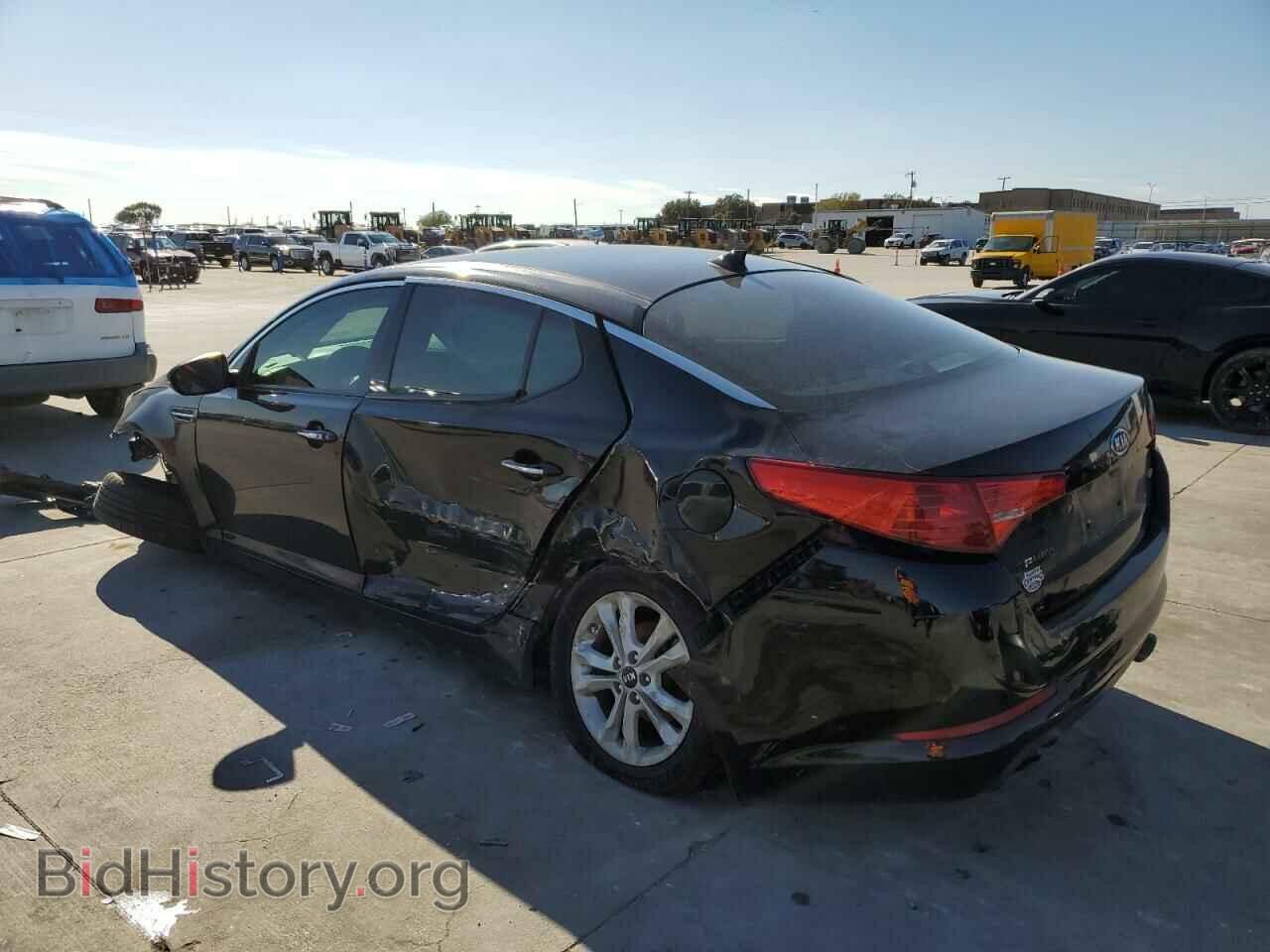 2011 KIA OPTIMA - VIN: KNAGN4A75B5140938 - Фото 2