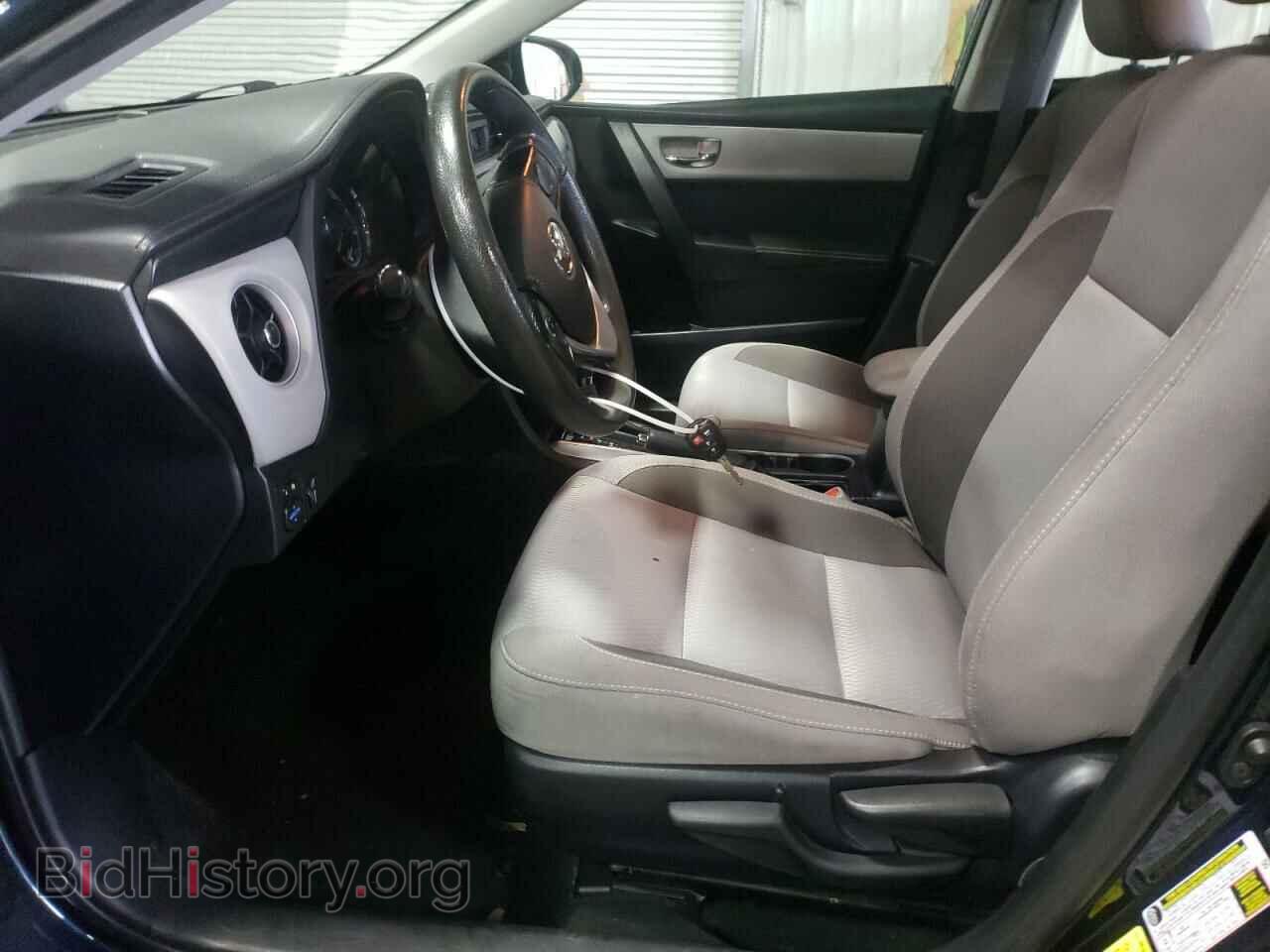 2017 TOYOTA COROLLA - VIN: 2T1BURHE3HC932096 - Фото 7