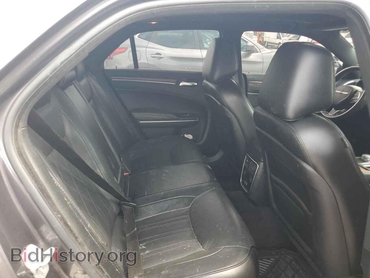 2018 CHRYSLER 300 - VIN: 2C3CCAPT6JH227768 - Фото 10