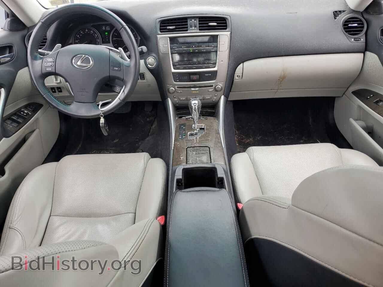 2009 LEXUS IS - VIN: JTHCK262X95034294 - Фото 8