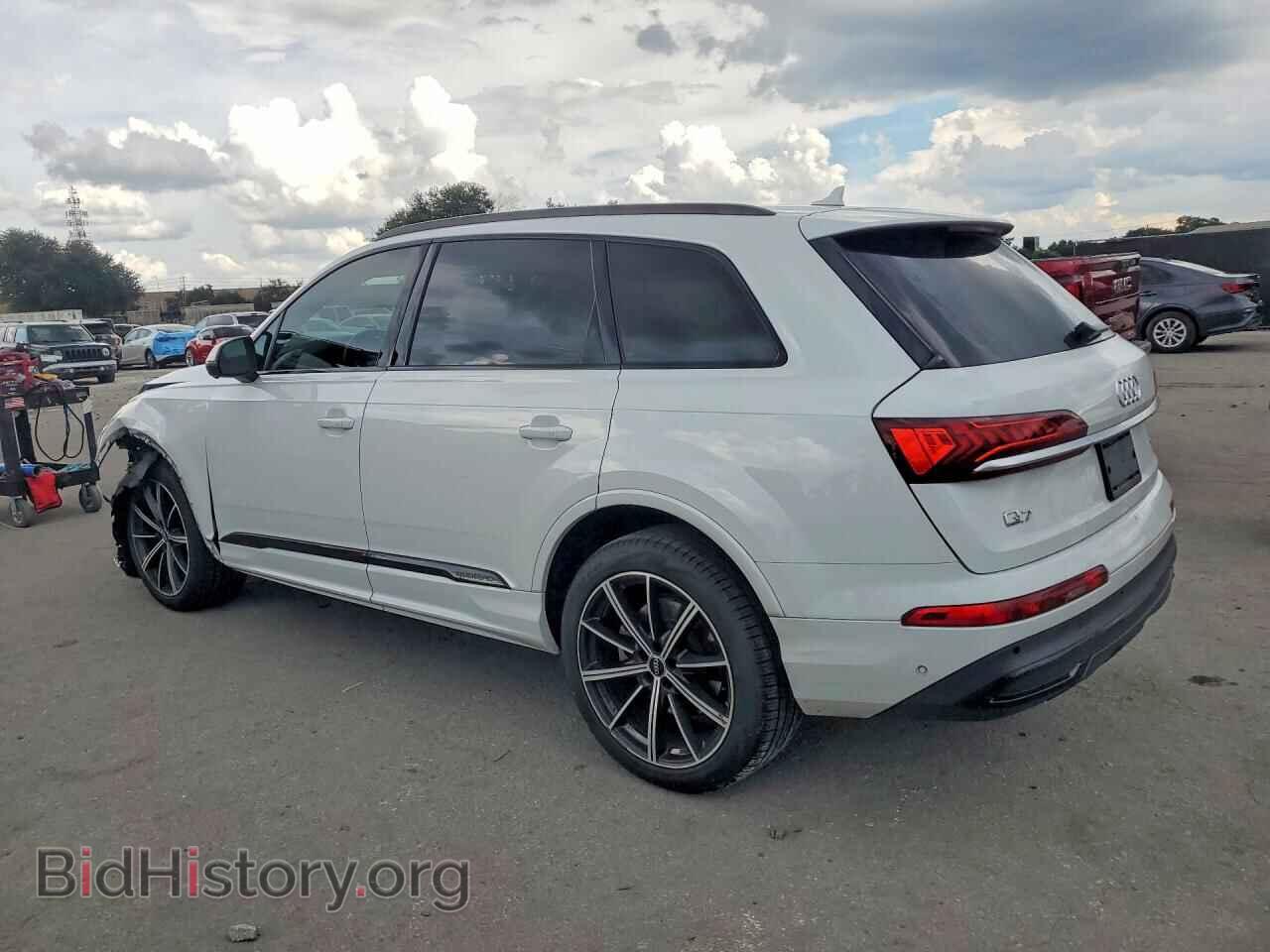2020 AUDI Q7 - VIN: WA1LXAF77LD005867 - Фото 2