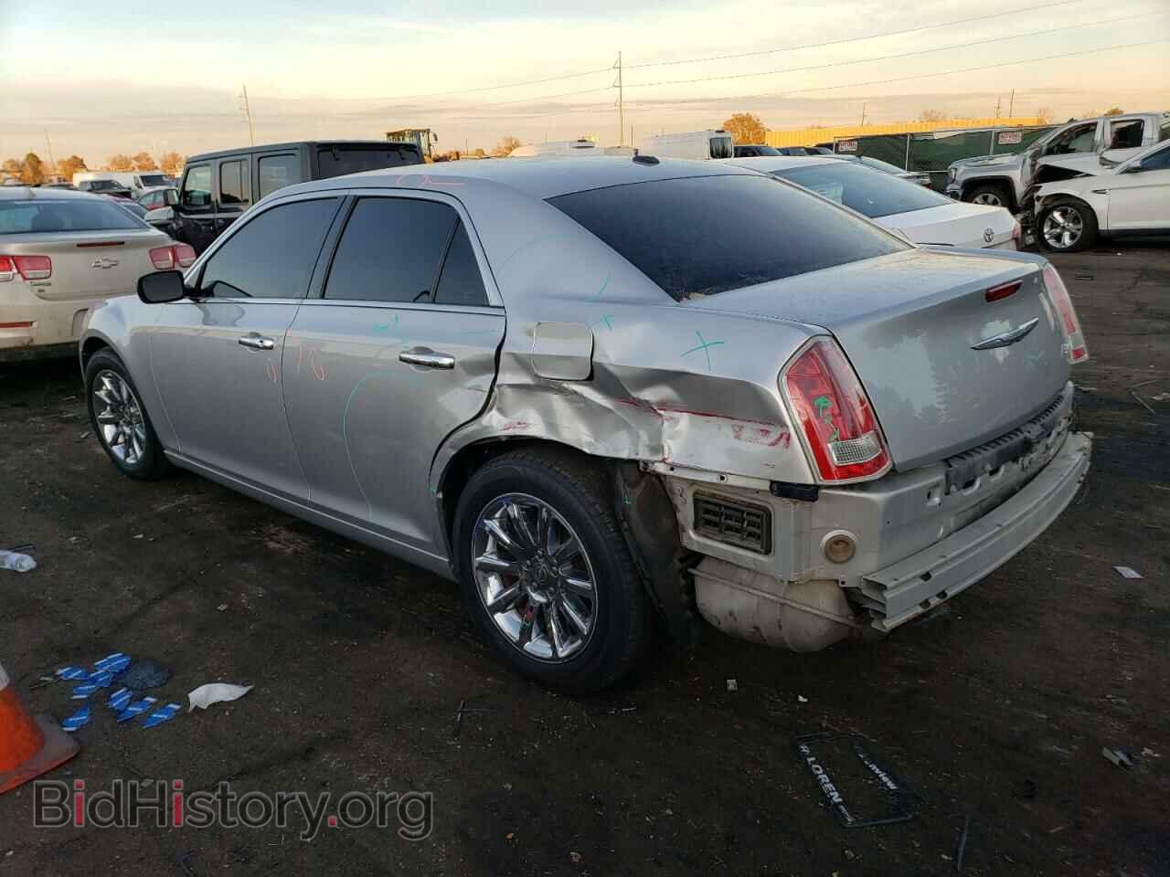 2012 CHRYSLER 300 - VIN: 2C3CCACG0CH308504 - Фото 2