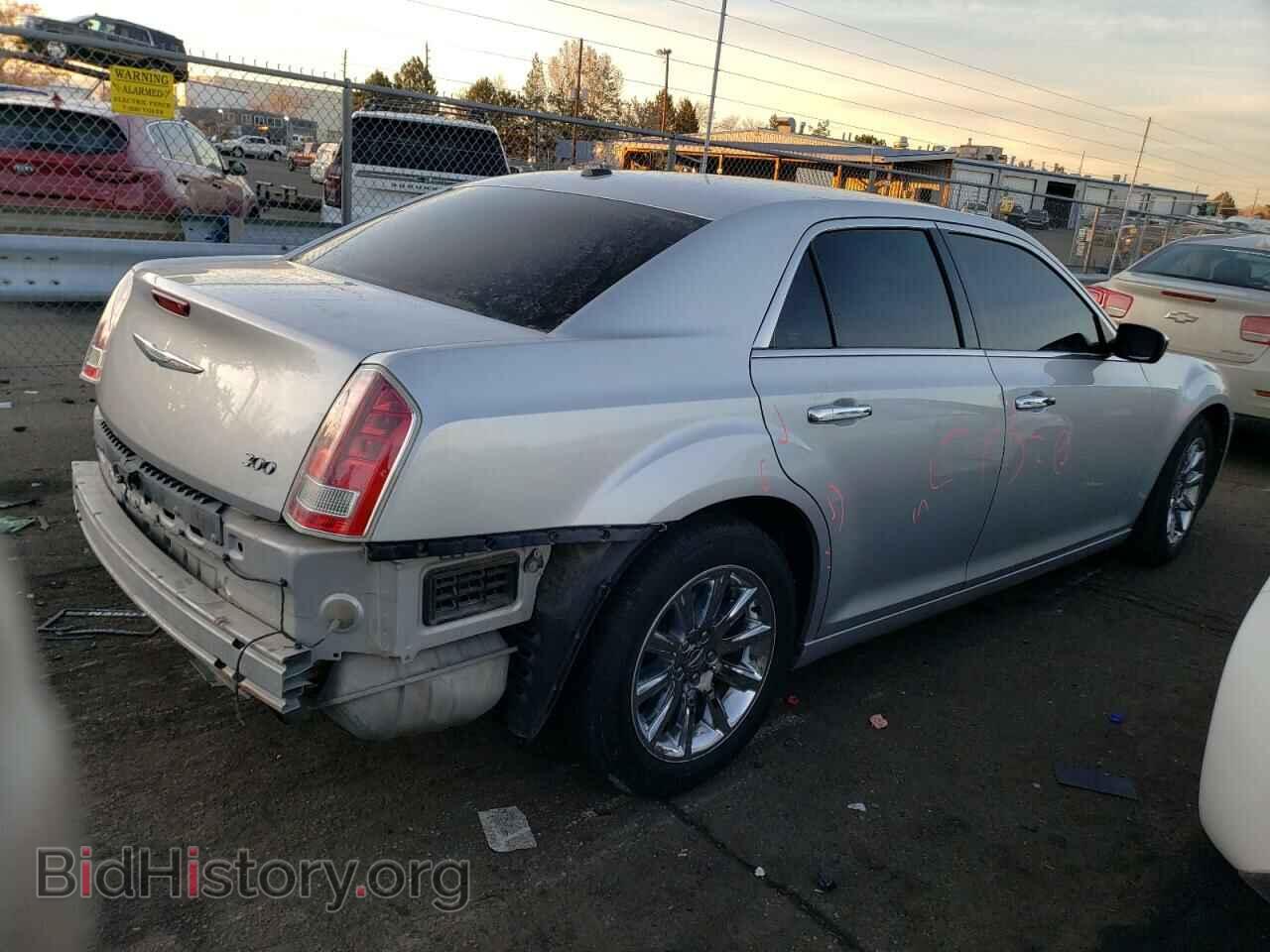 2012 CHRYSLER 300 - VIN: 2C3CCACG0CH308504 - Фото 3