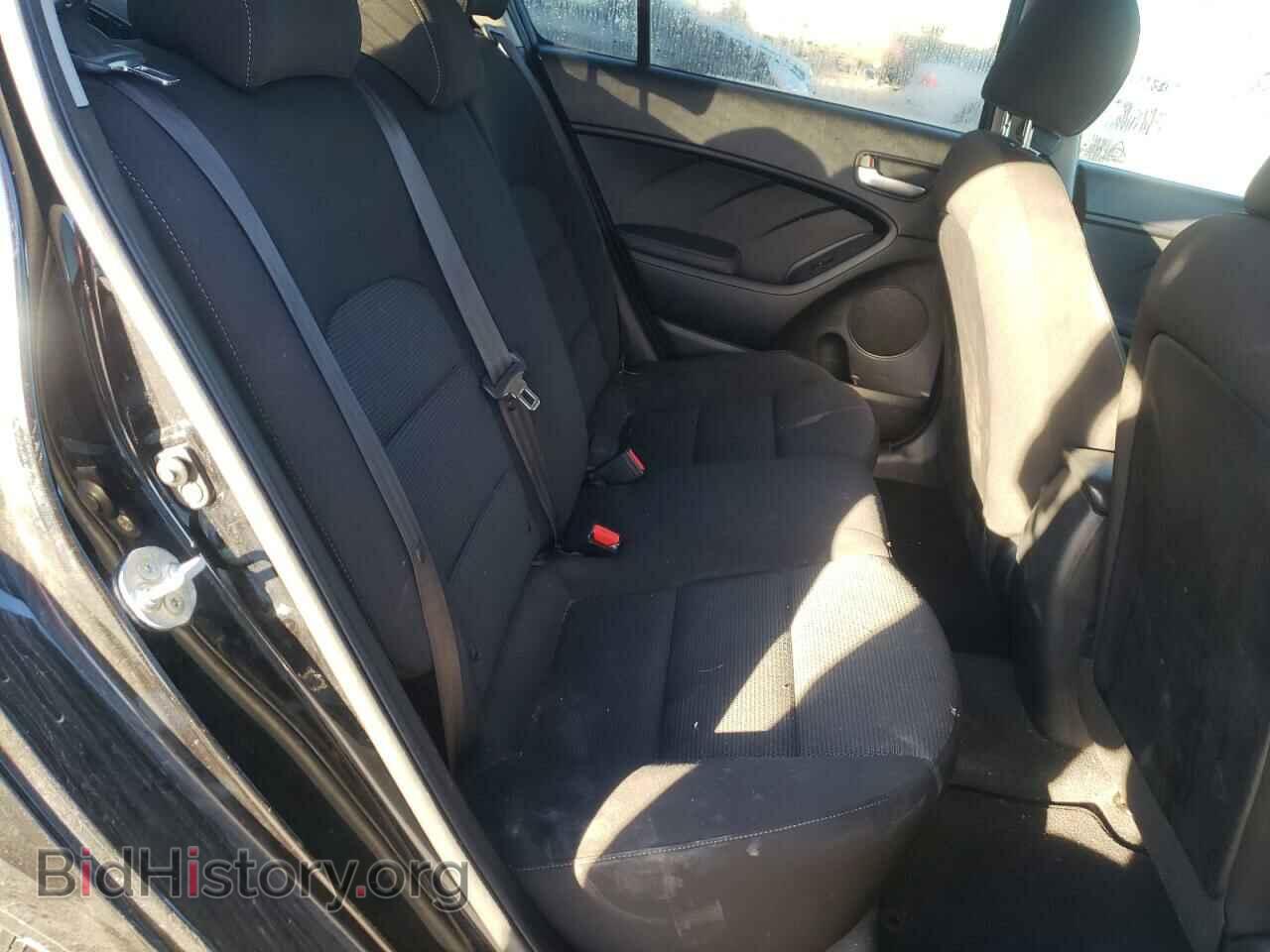 2017 KIA FORTE - VIN: 3KPFK4A78HE045066 - Фото 6