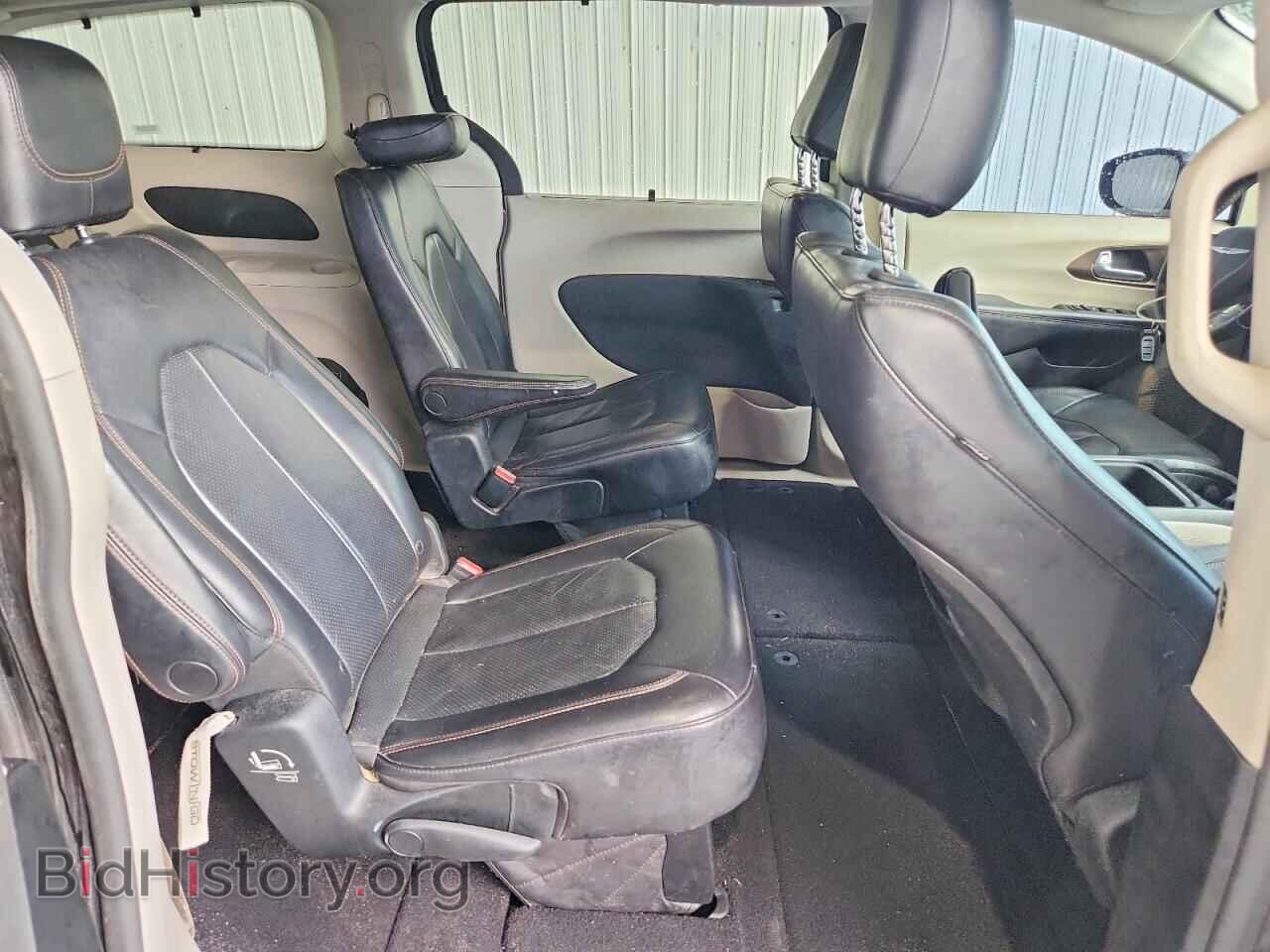2018 CHRYSLER PACIFICA - VIN: 2C4RC1BG4JR120244 - Photo 11