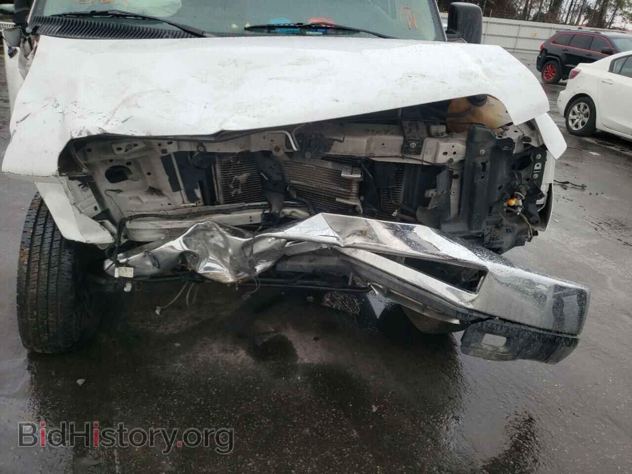 2011 FORD ECONOLINE - VIN: 1FBNE3BL5BDA67421 - Фото 9