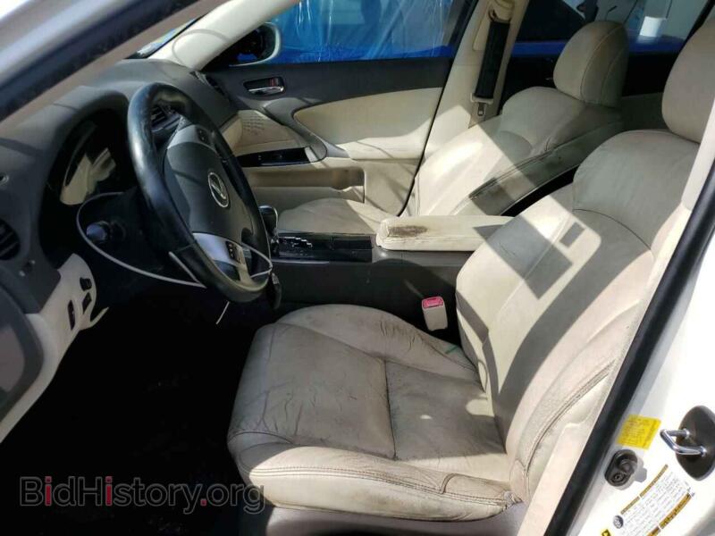 2012 Lexus IS (VIN JTHBF5C28C5163843) — фото 7 из 13