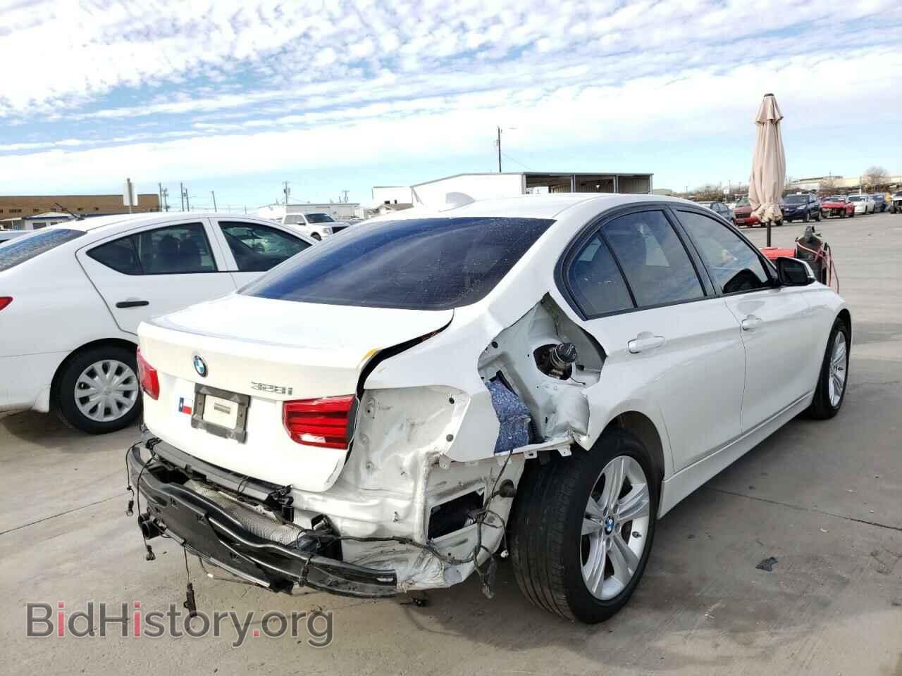2016 BMW 3 SERIES - VIN: WBA8E9G53GNT44779 - Фото 4