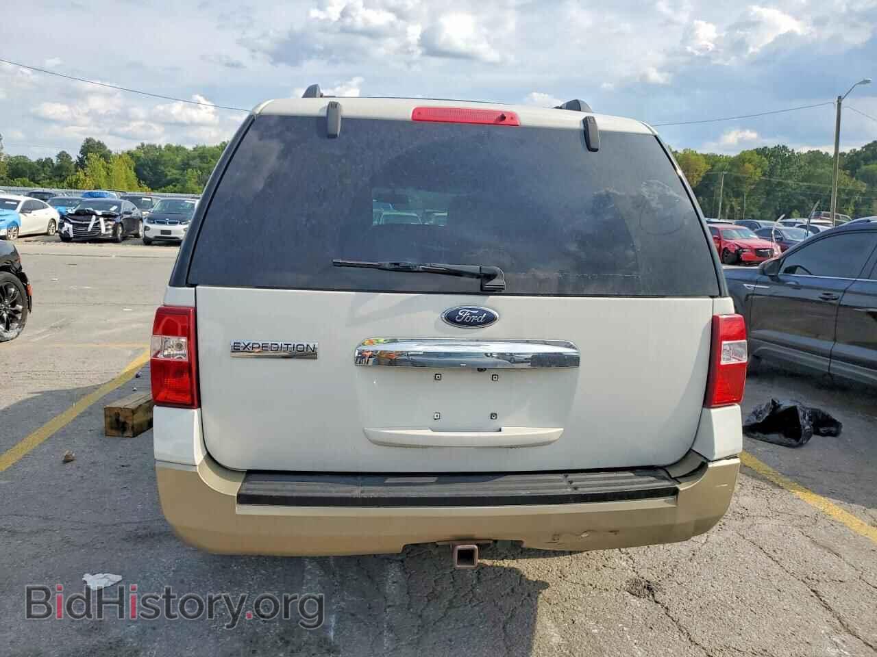 2008 FORD EXPEDITION - VIN: 1FMFK18558LA38372 - Фото 6