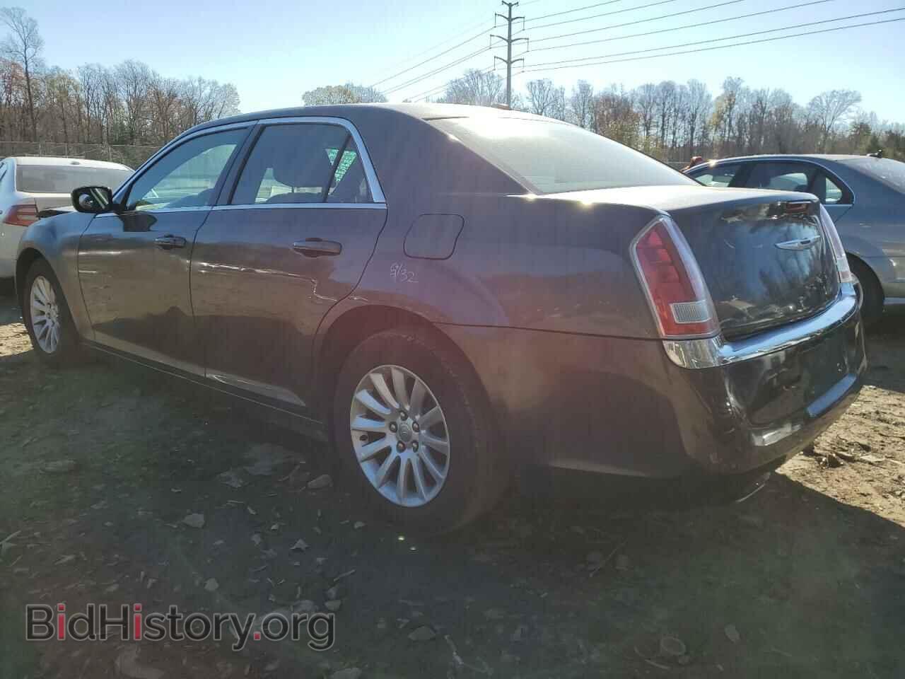 2014 CHRYSLER 300 - VIN: 2C3CCAAGXEH182982 - Фото 2