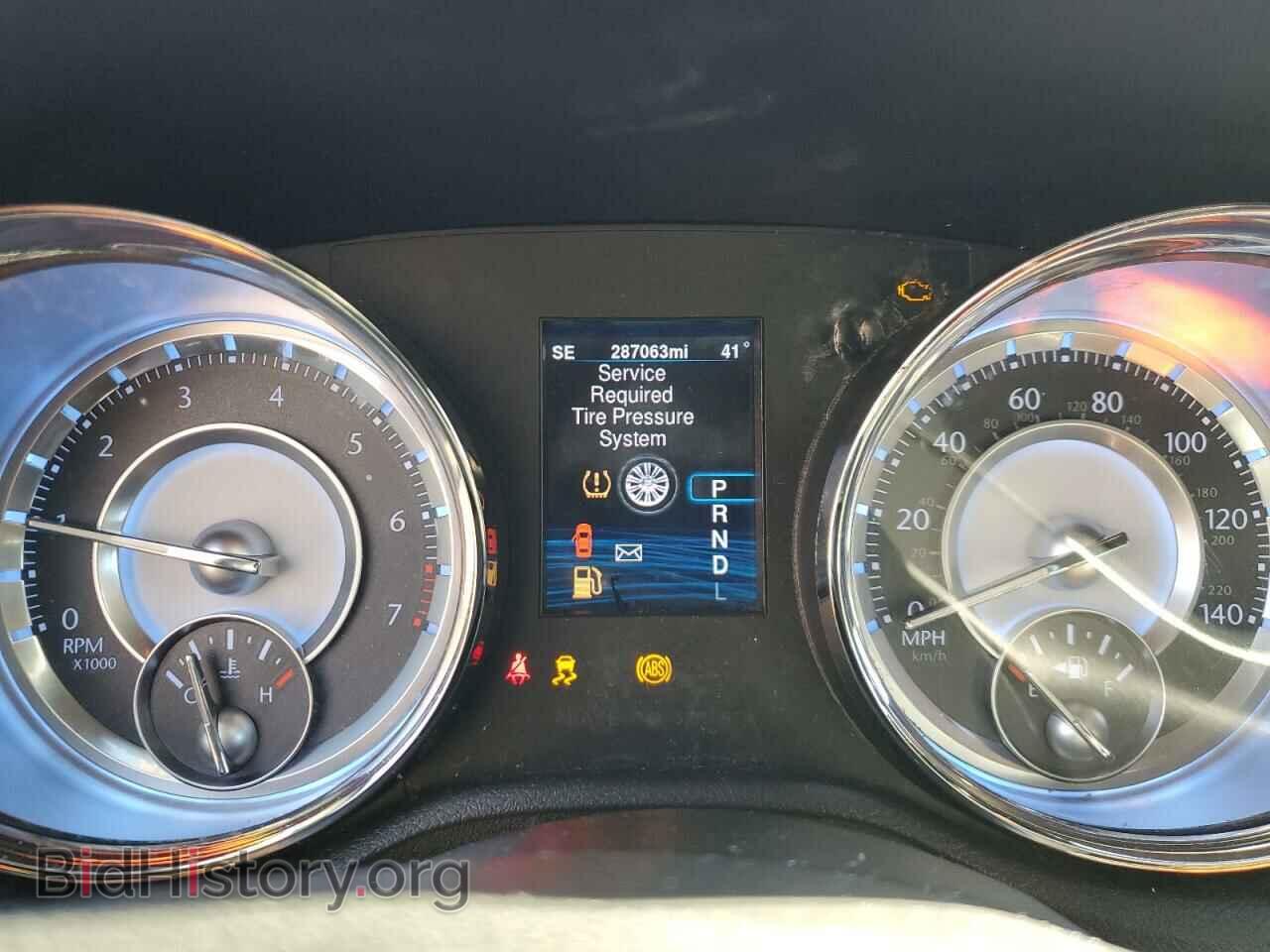 2014 CHRYSLER 300 - VIN: 2C3CCAAGXEH182982 - Фото 9