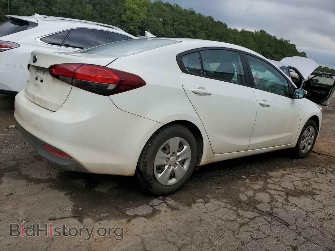 2017 KIA FORTE - VIN: 3KPFK4A70HE102750 - Фото 3