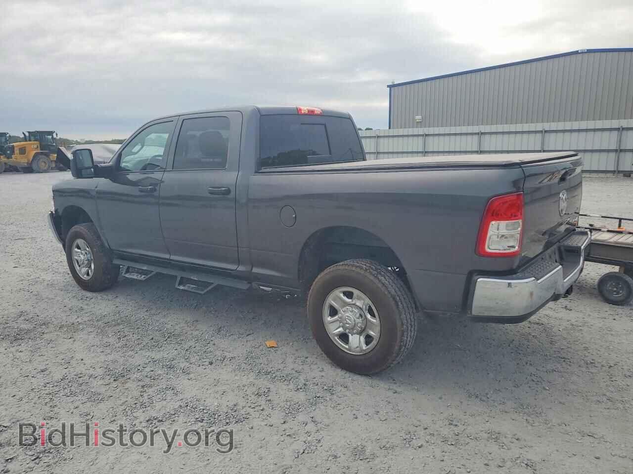 2024 RAM 2500 - VIN: 3C6UR5CJ9RG314822 - Photo 2