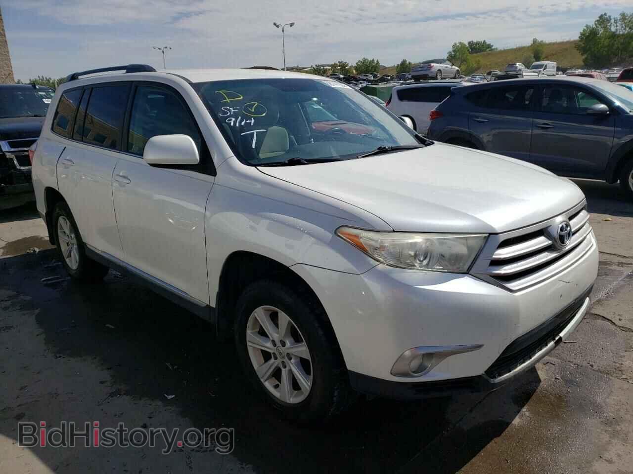 2012 TOYOTA HIGHLANDER - VIN: 5TDBK3EH8CS155741 - Фото 4