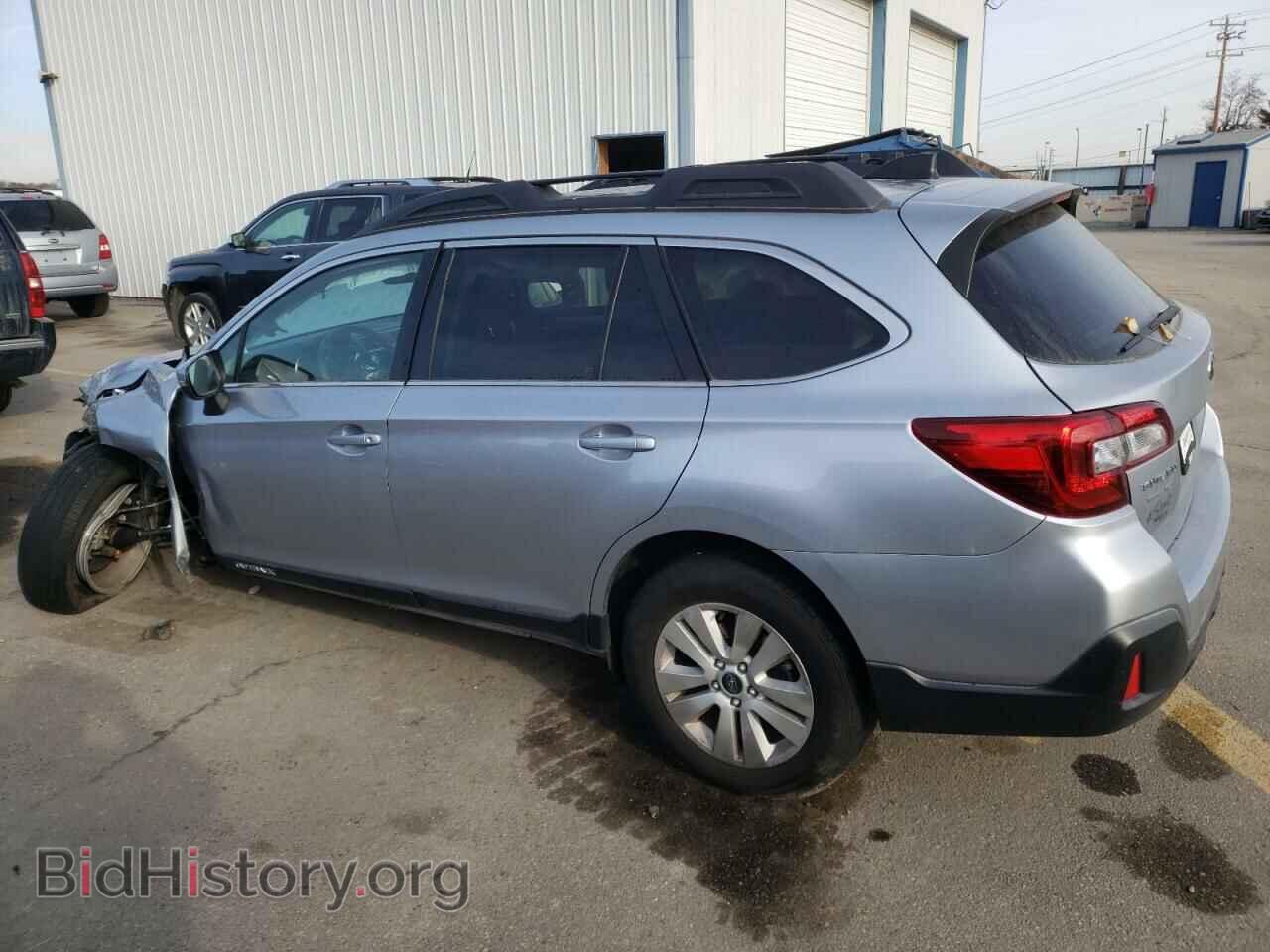 2018 SUBARU OUTBACK - VIN: 4S4BSAFC8J3383028 - Фото 2