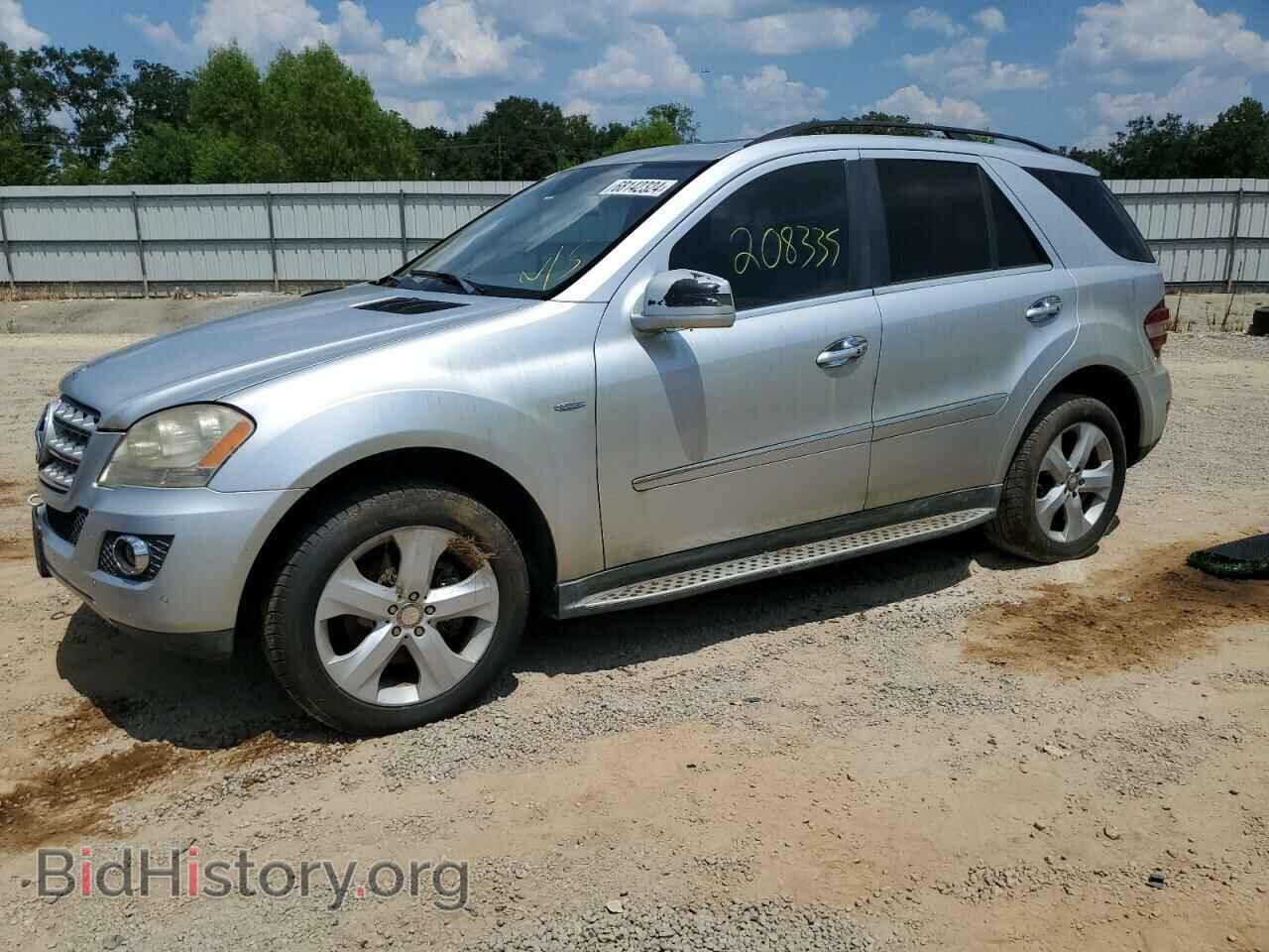 Photo 4JGBB2FB9BA738802 - MERCEDES-BENZ M-CLASS 2011