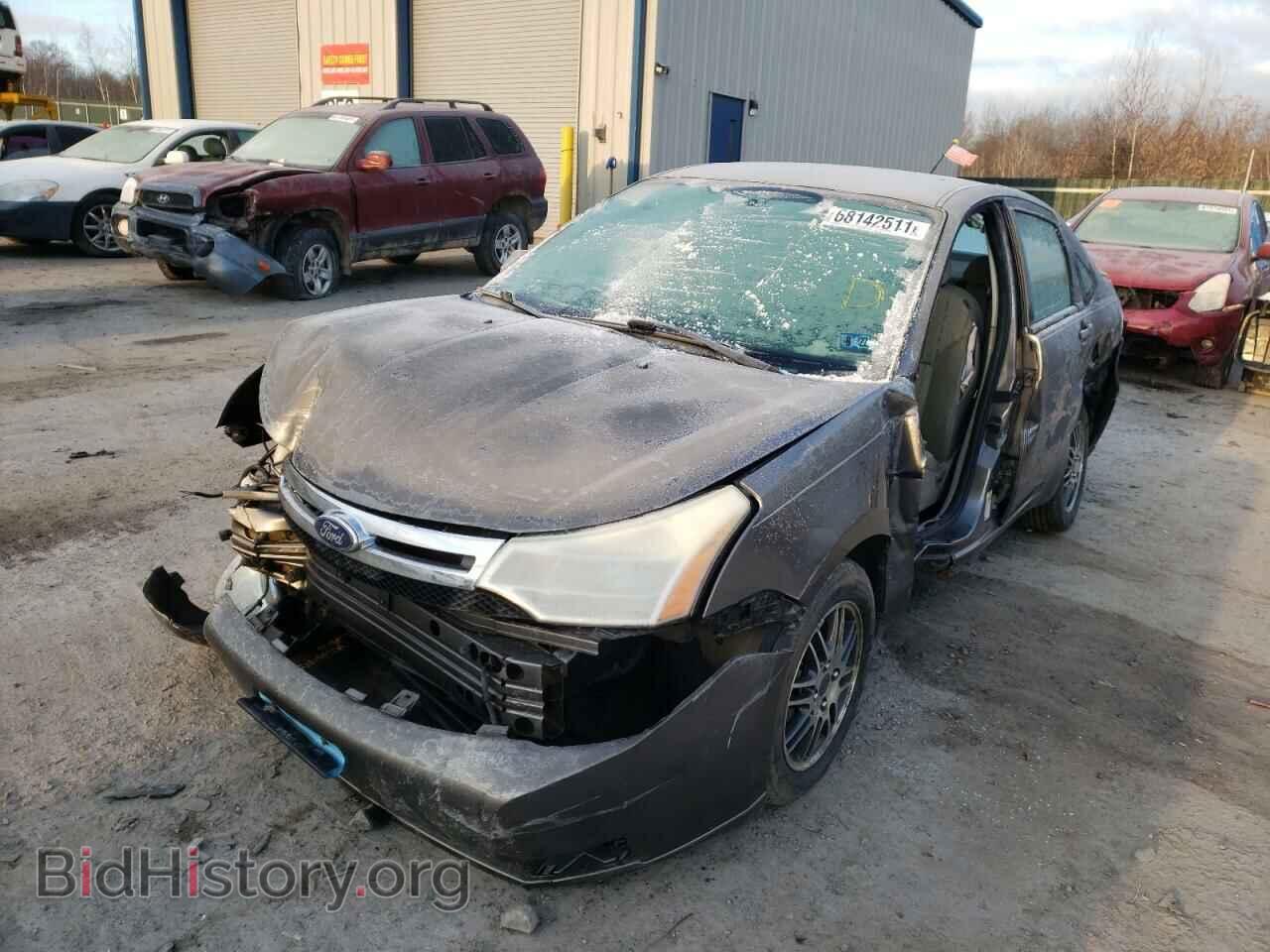2011 FORD FOCUS - VIN: 1FAHP3FN0BW159917 - Фото 2