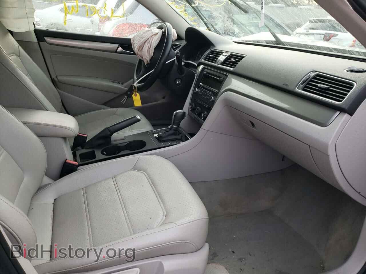 2014 VOLKSWAGEN PASSAT - VIN: 1VWAT7A3XEC028260 - Фото 5