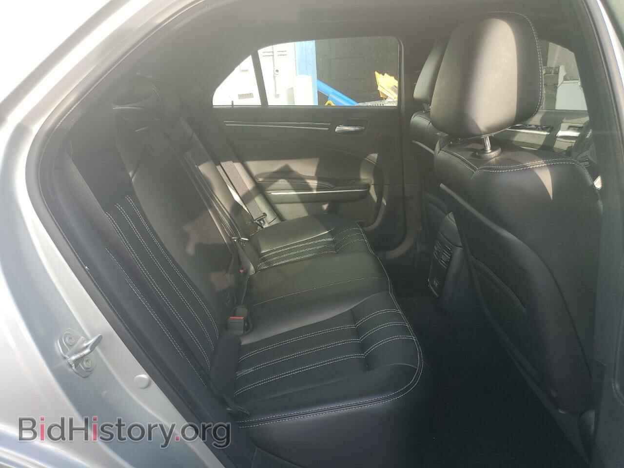 2023 CHRYSLER 300 - VIN: 2C3CCABG8PH537553 - Фото 10