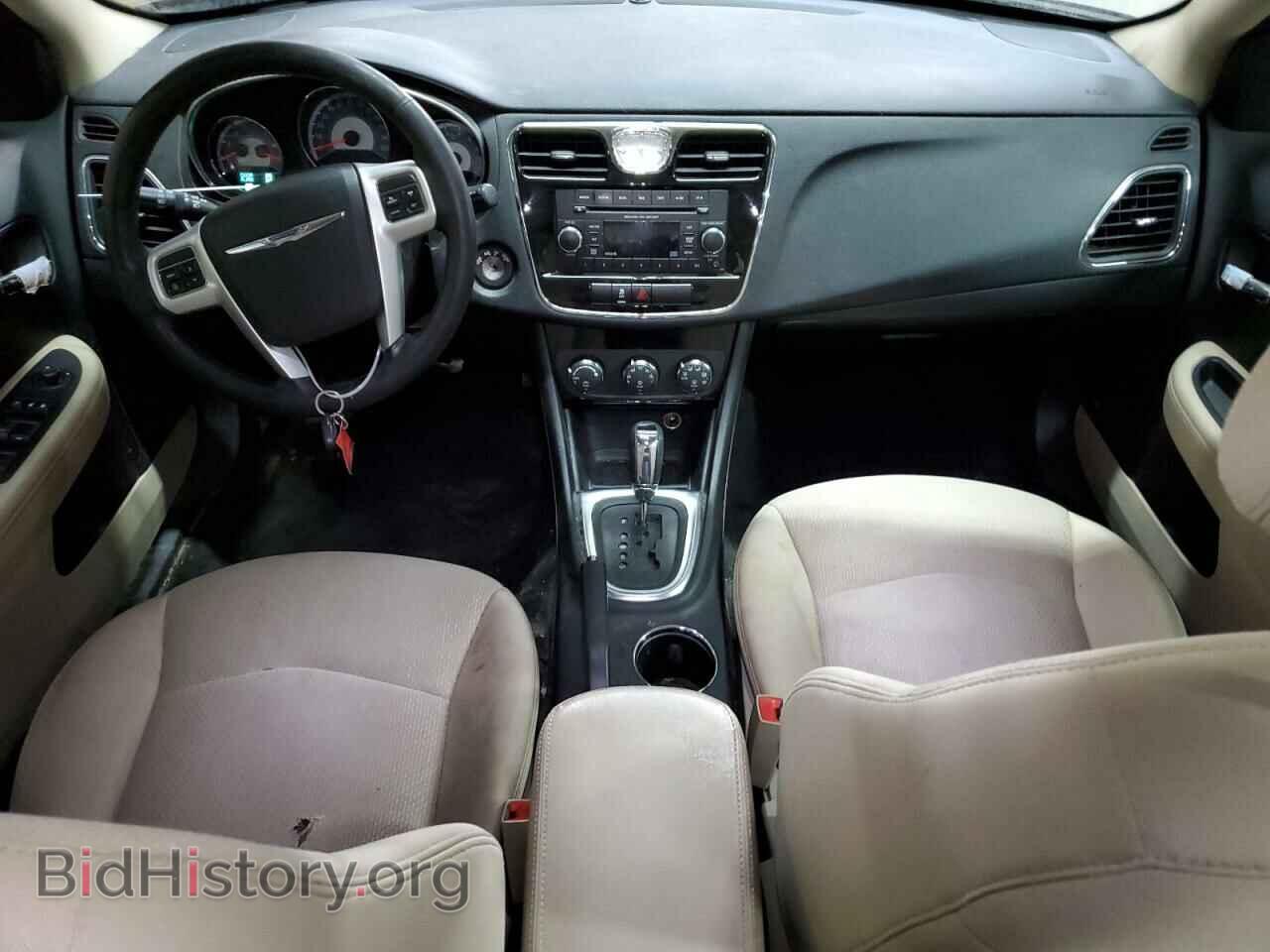 2012 CHRYSLER 200 - VIN: 1C3CCBBB0CN175553 - Фото 8