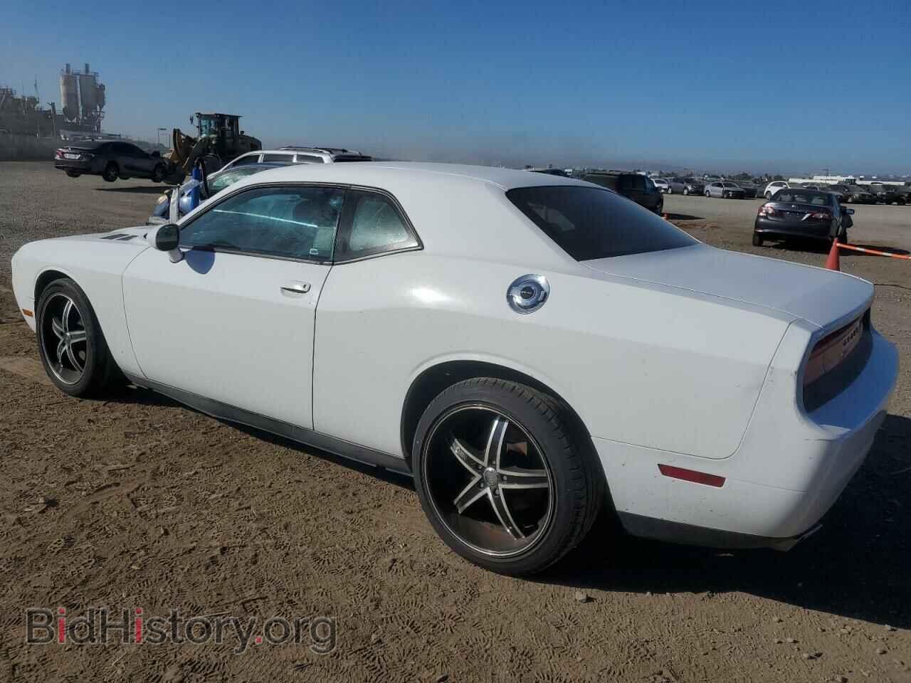 2012 DODGE CHALLENGER - VIN: 2C3CDYAG3CH291352 - Photo 2