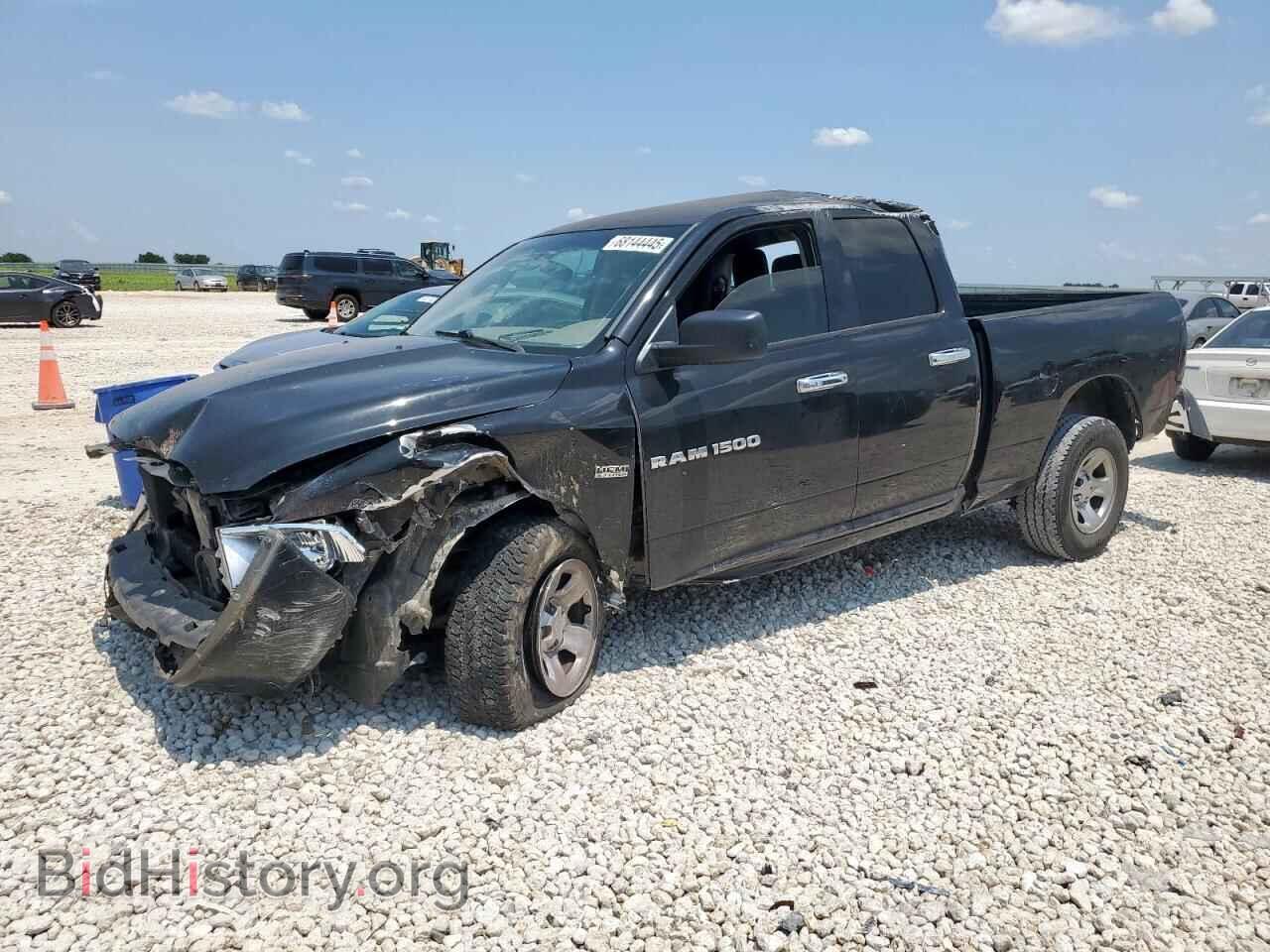 Photo 1D7RB1GT3BS550829 - DODGE All Models 2011