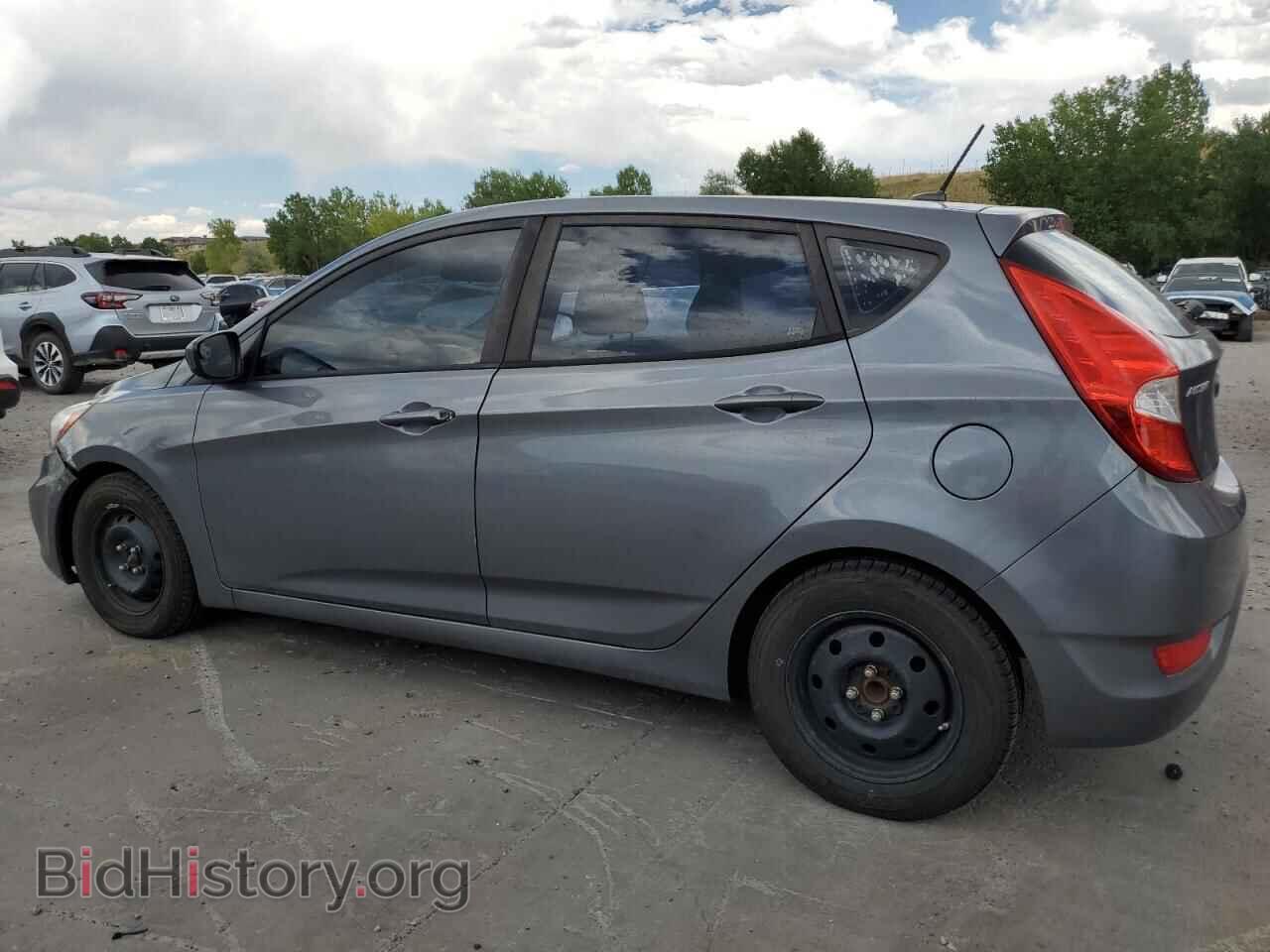 2017 HYUNDAI ACCENT - VIN: KMHCT5AE4HU302046 - Фото 2