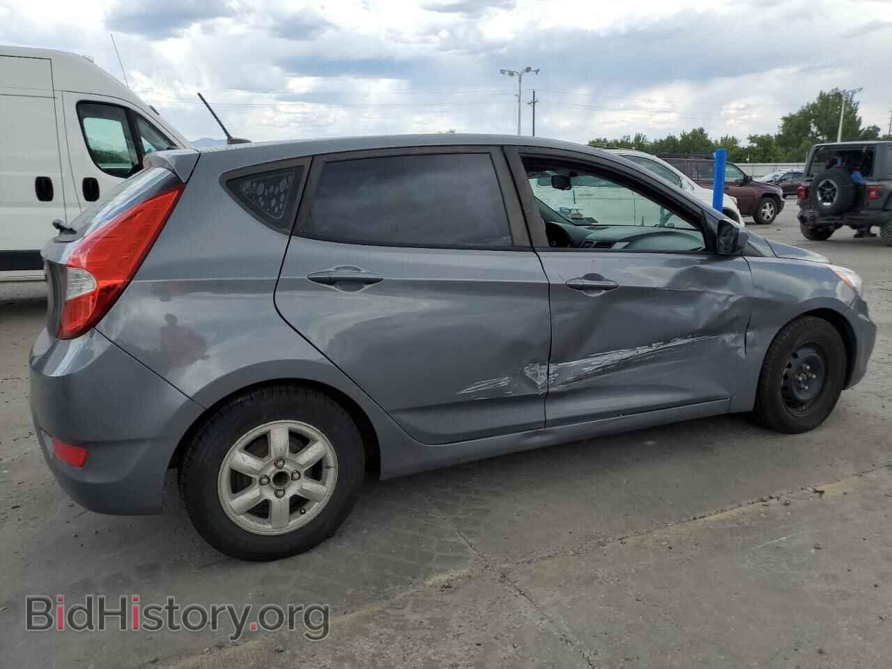 2017 HYUNDAI ACCENT - VIN: KMHCT5AE4HU302046 - Фото 3