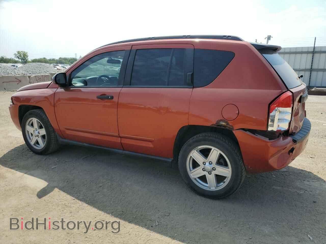 2010 JEEP COMPASS - VIN: 1J4NF1FBXAD623178 - Фото 2