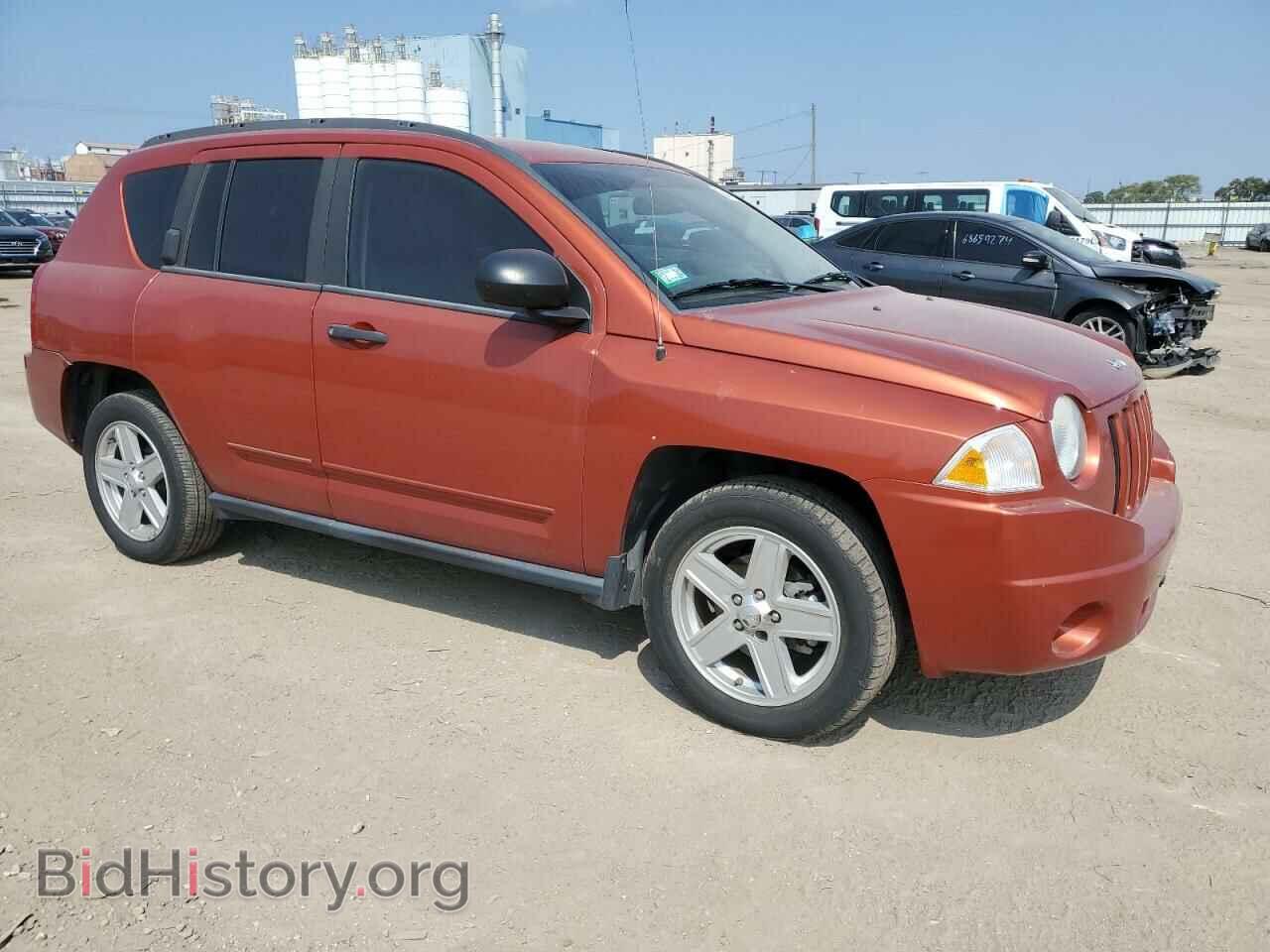 2010 JEEP COMPASS - VIN: 1J4NF1FBXAD623178 - Фото 4