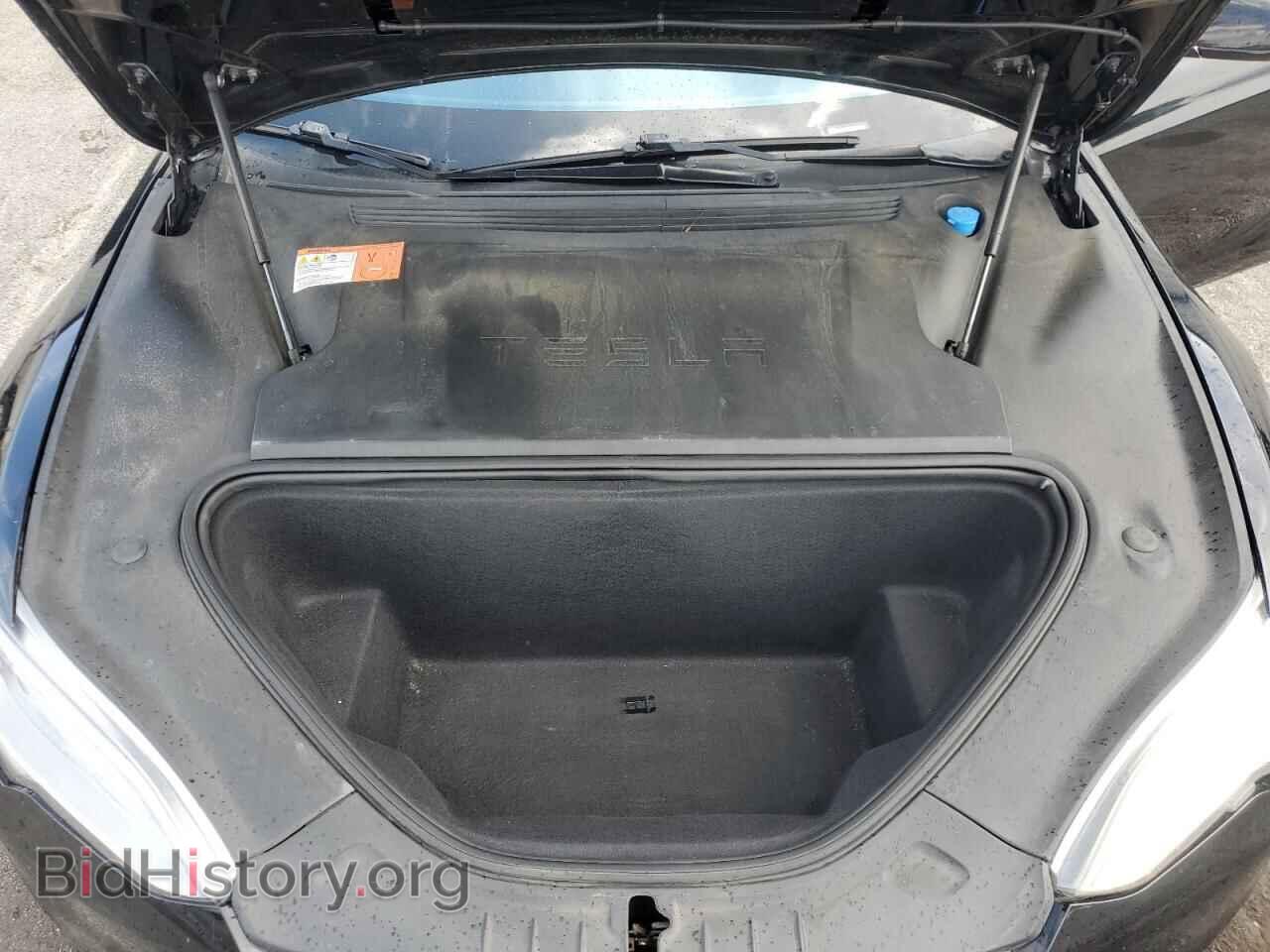 2016 TESLA MODEL S - VIN: 5YJSA1E18GF161284 - Фото 11
