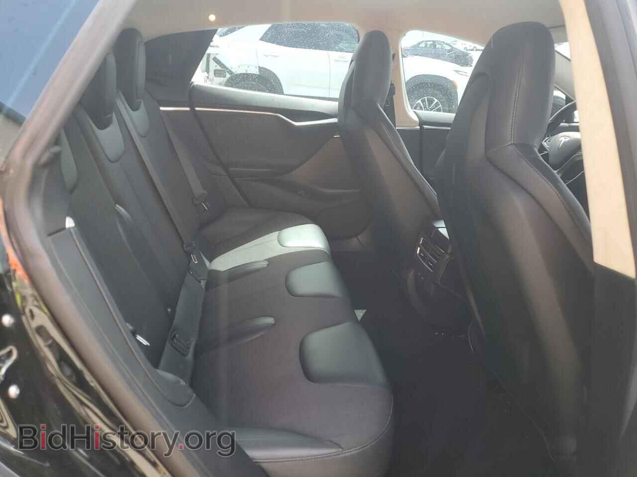2016 TESLA MODEL S - VIN: 5YJSA1E18GF161284 - Фото 10