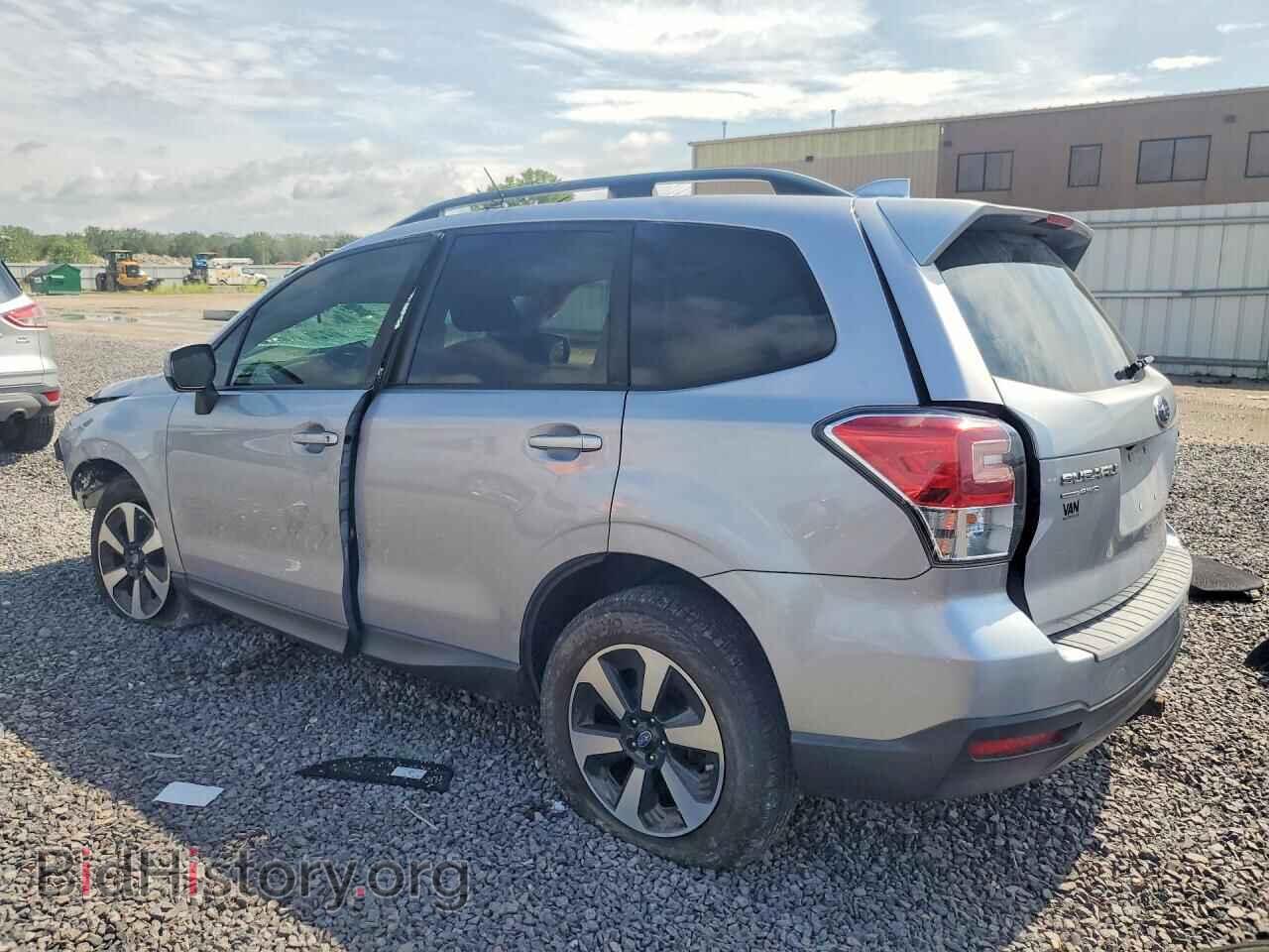 2017 SUBARU FORESTER - VIN: JF2SJAGC0HH563902 - Фото 2