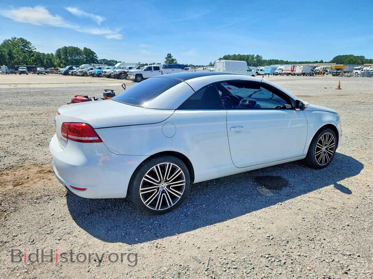 2015 VOLKSWAGEN EOS - VIN: WVWFW8AH8FV002456 - Фото 3