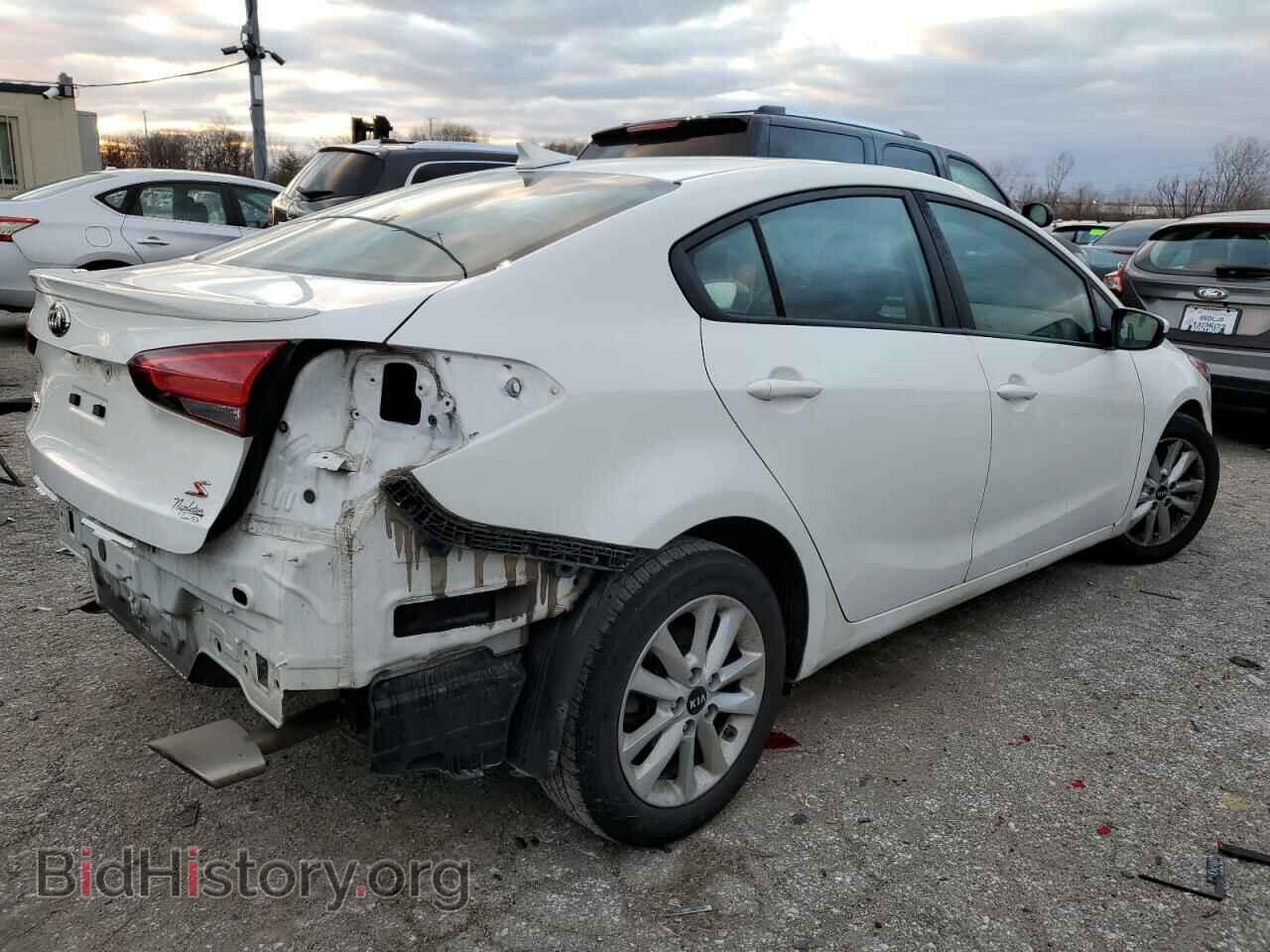 2017 KIA FORTE - VIN: 3KPFL4A73HE087447 - Фото 3