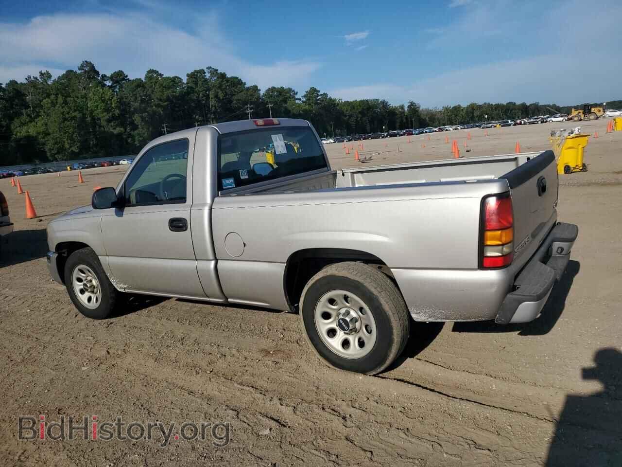 2007 GMC SIERRA - VIN: 3GTEC14X57G214983 - Фото 2
