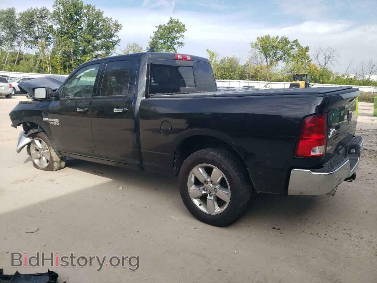 2017 RAM 1500 - VIN: 1C6RR7GT4HS623652 - Photo 2