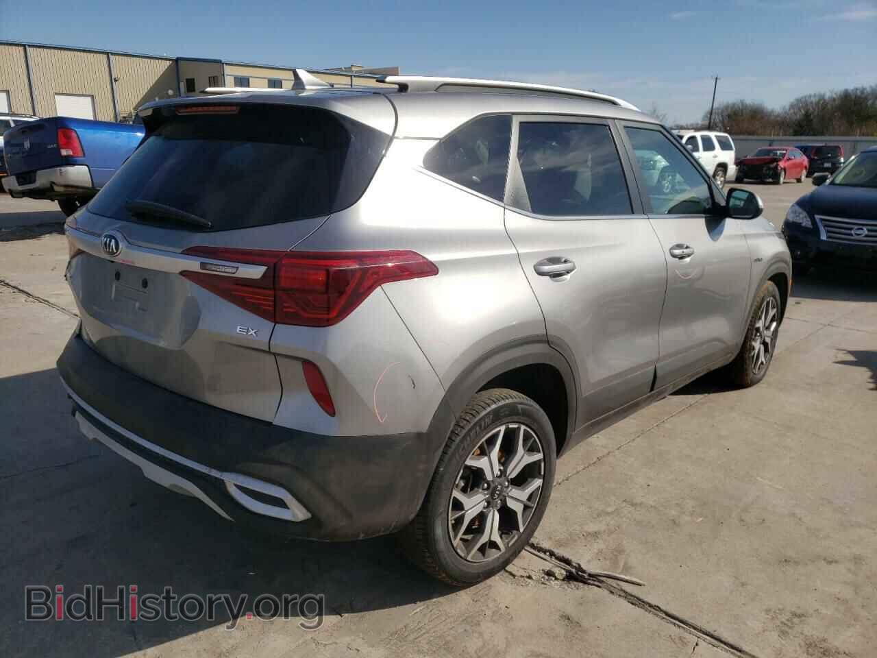 2021 KIA SELTOS - VIN: KNDERCAAXM7166673 - Фото 4