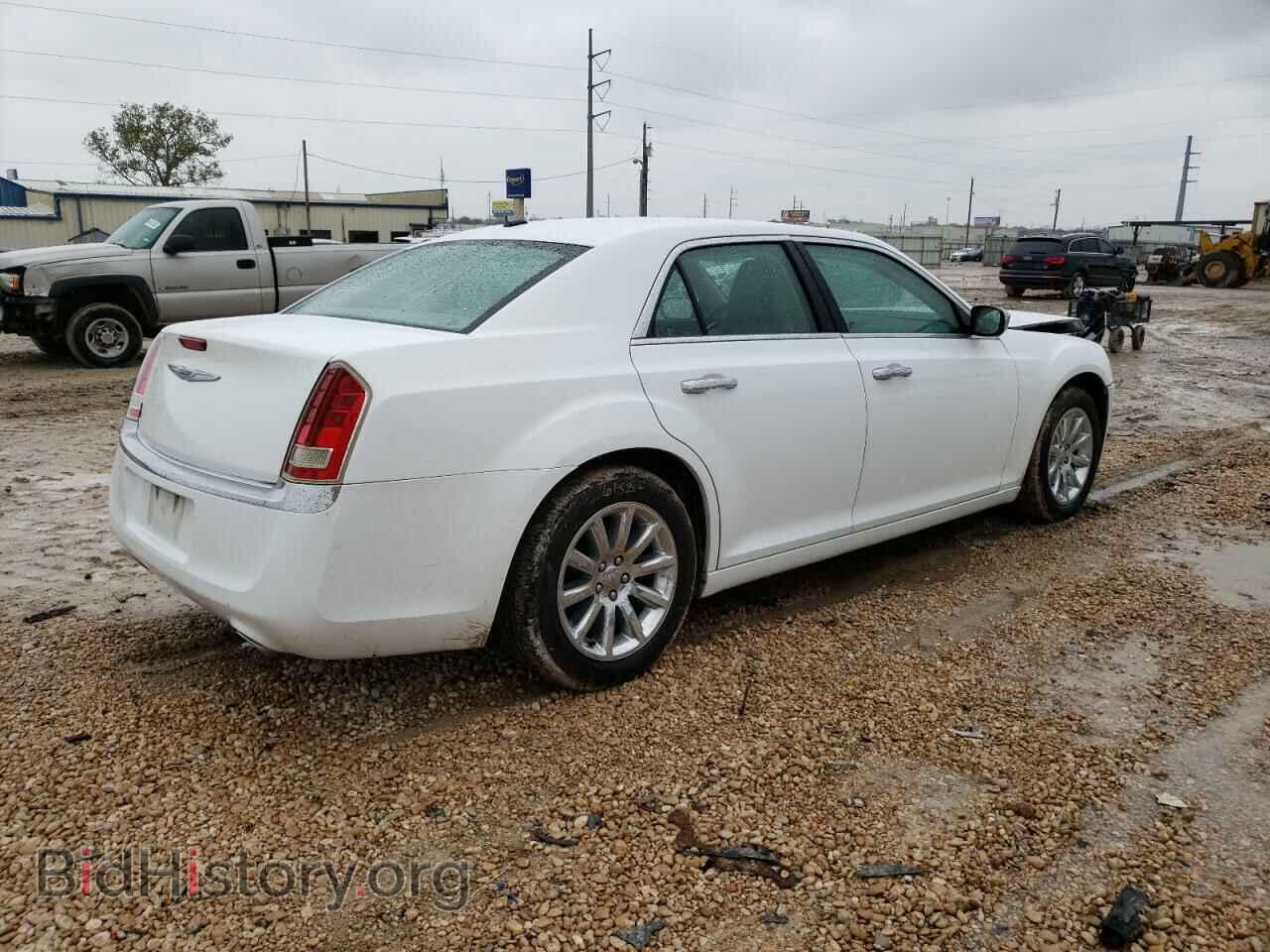 2012 CHRYSLER 300 - VIN: 2C3CCACG0CH200710 - Фото 3
