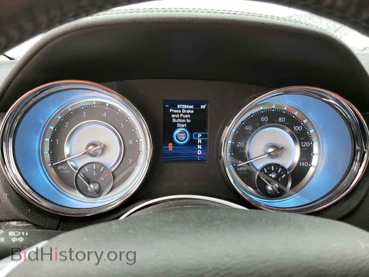 2012 CHRYSLER 300 - VIN: 2C3CCACG0CH200710 - Фото 9
