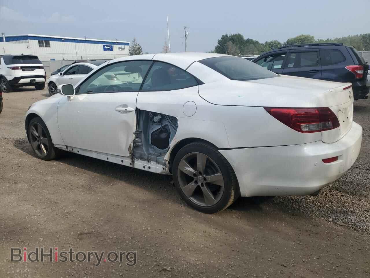 2011 LEXUS IS - VIN: JTHFF2C27B2520817 - Фото 2