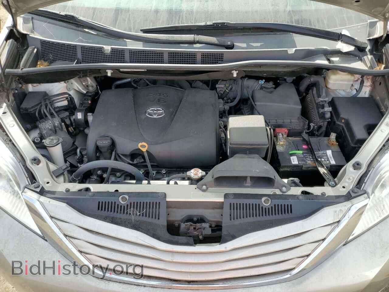 2017 TOYOTA All Models - VIN: 5TDKZ3DC9HS847368 - Фото 12