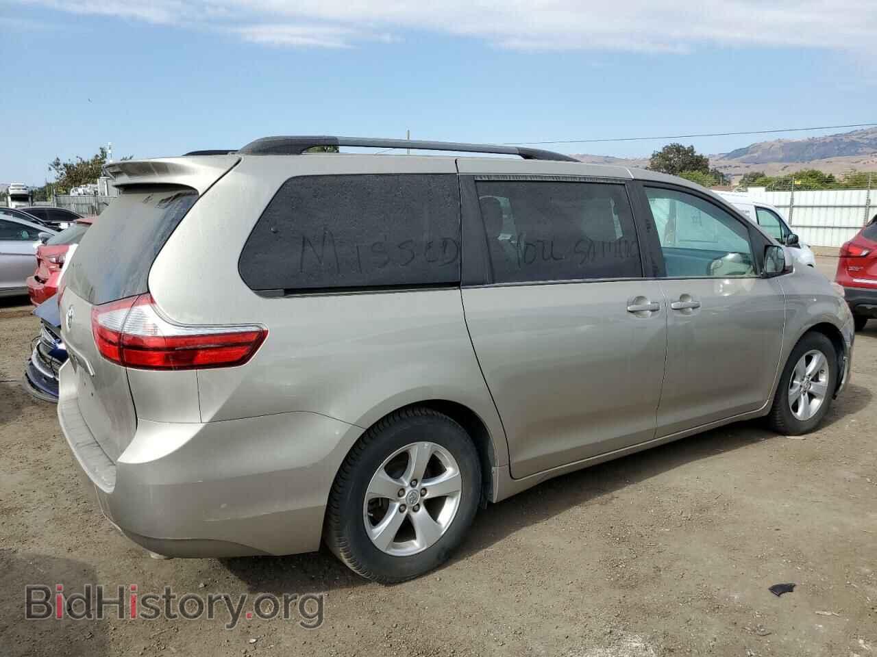 2017 TOYOTA All Models - VIN: 5TDKZ3DC9HS847368 - Фото 3