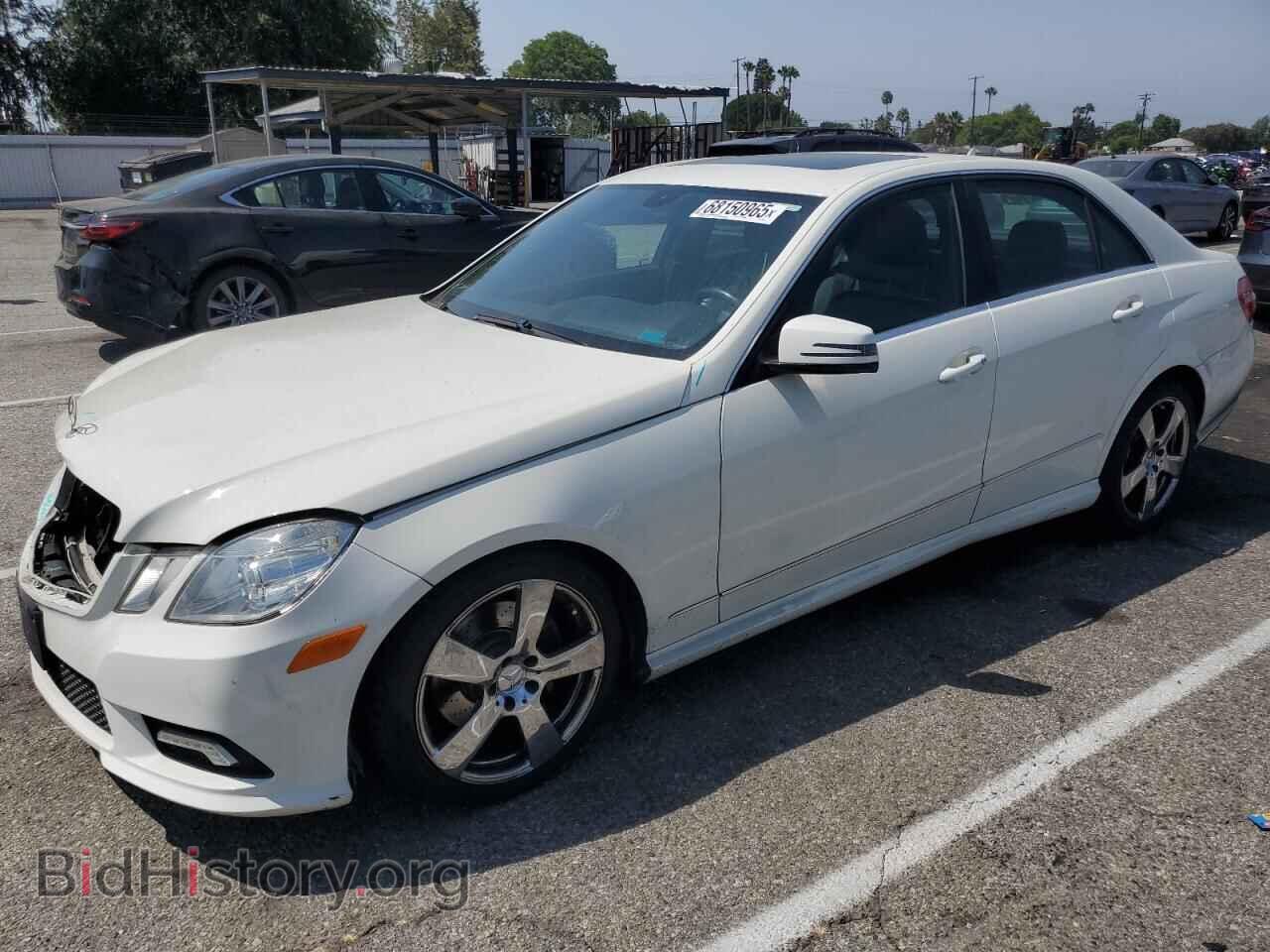 Photo WDDHF5GB7BA383573 - MERCEDES-BENZ E-CLASS 2011