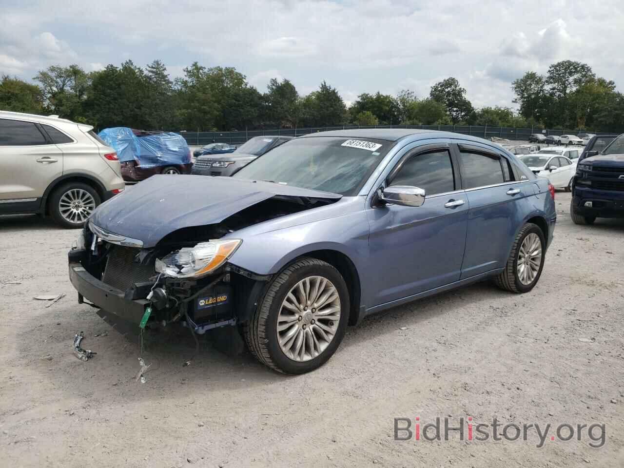 Photo 1C3BC2FG5BN607599 - CHRYSLER 200 2011