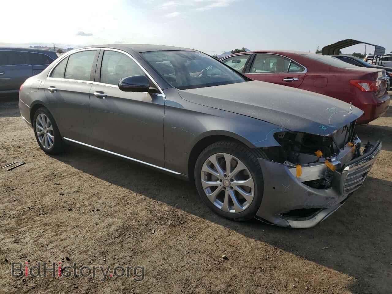 2017 MERCEDES-BENZ E-CLASS - VIN: WDDZF4JB9HA097871 - Фото 4