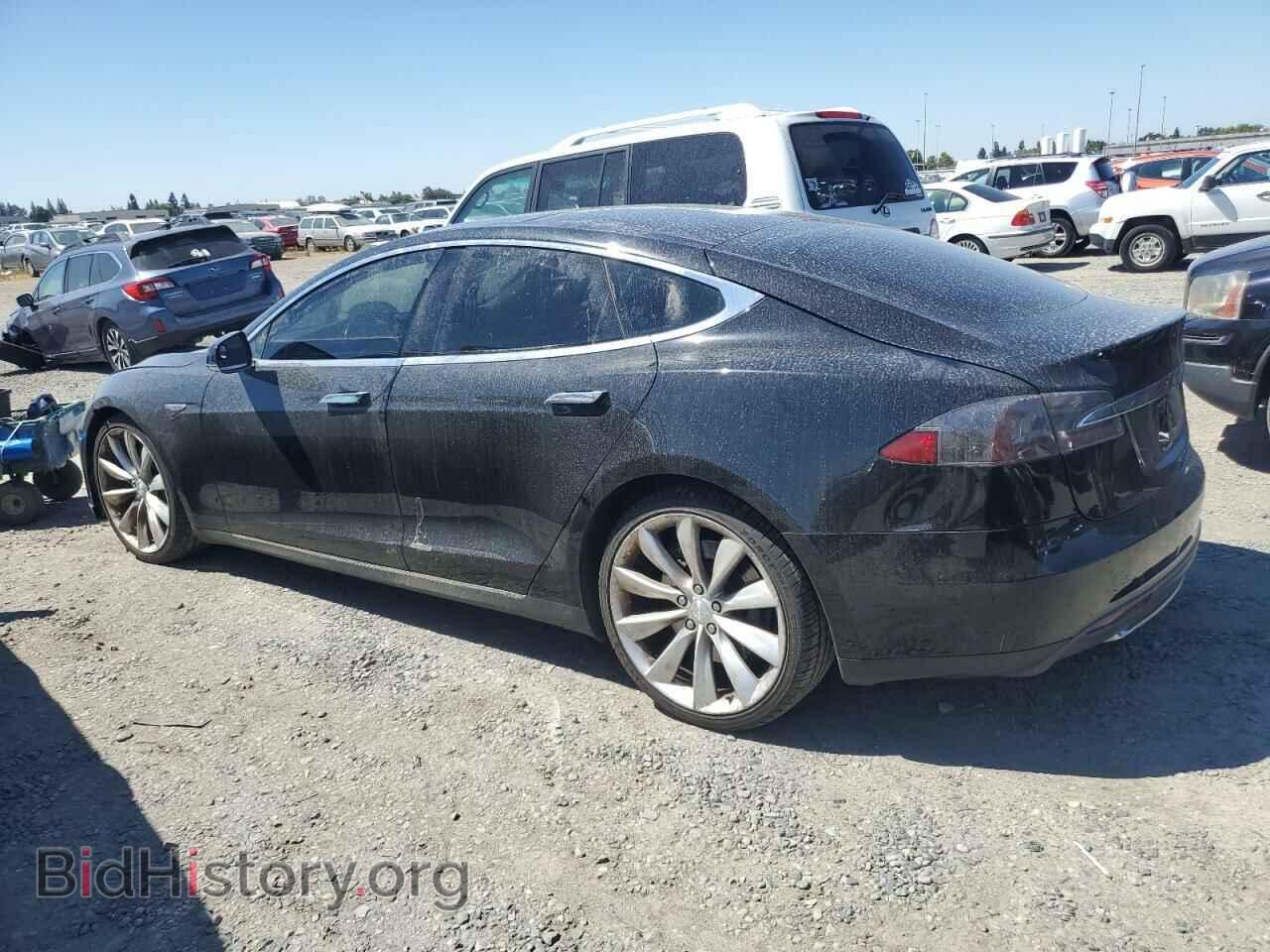 2013 TESLA MODEL S - VIN: 5YJSA1AC1DFP10360 - Фото 2