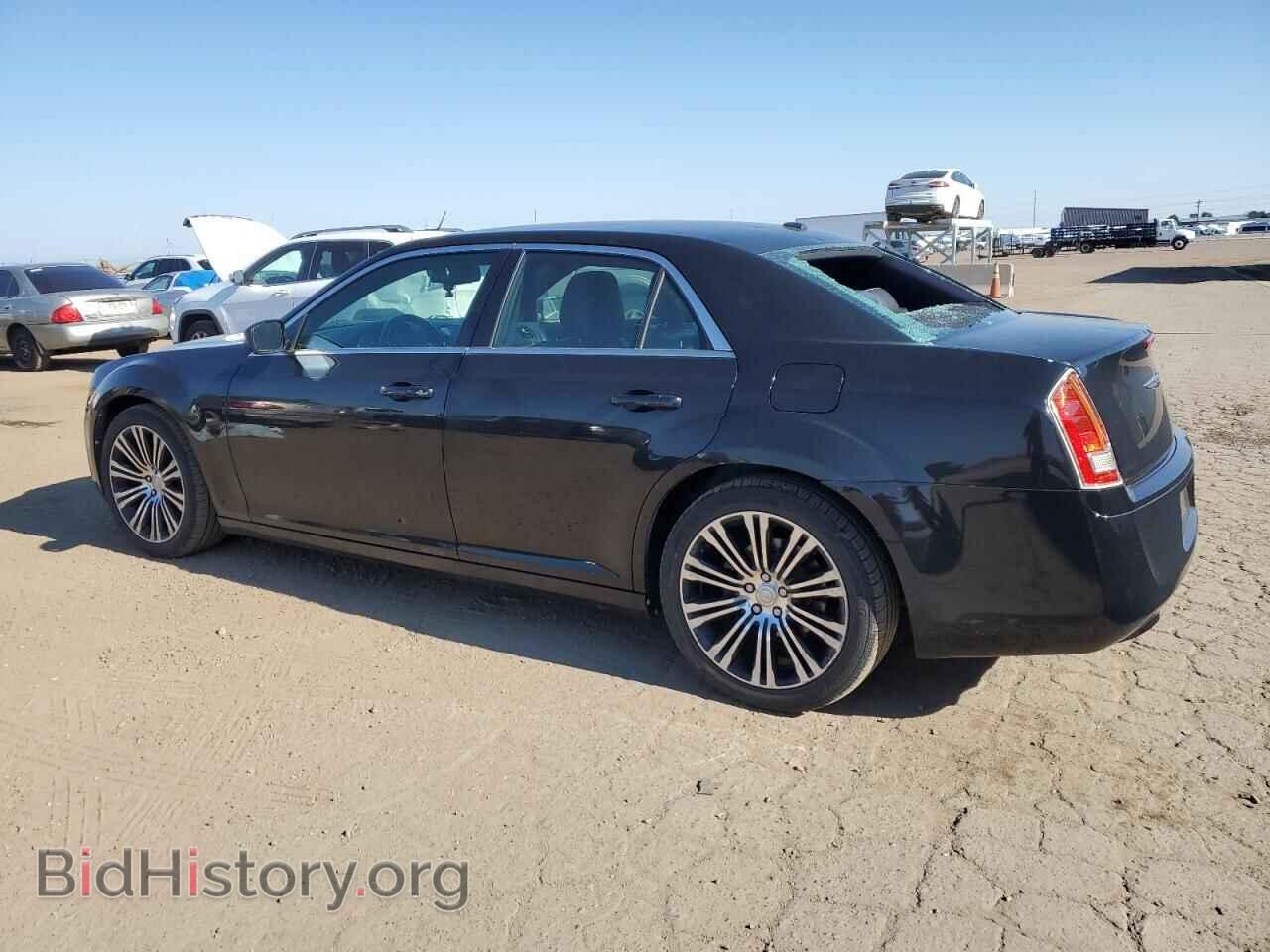 2013 CHRYSLER 300 - VIN: 2C3CCABG2DH577431 - Photo 2