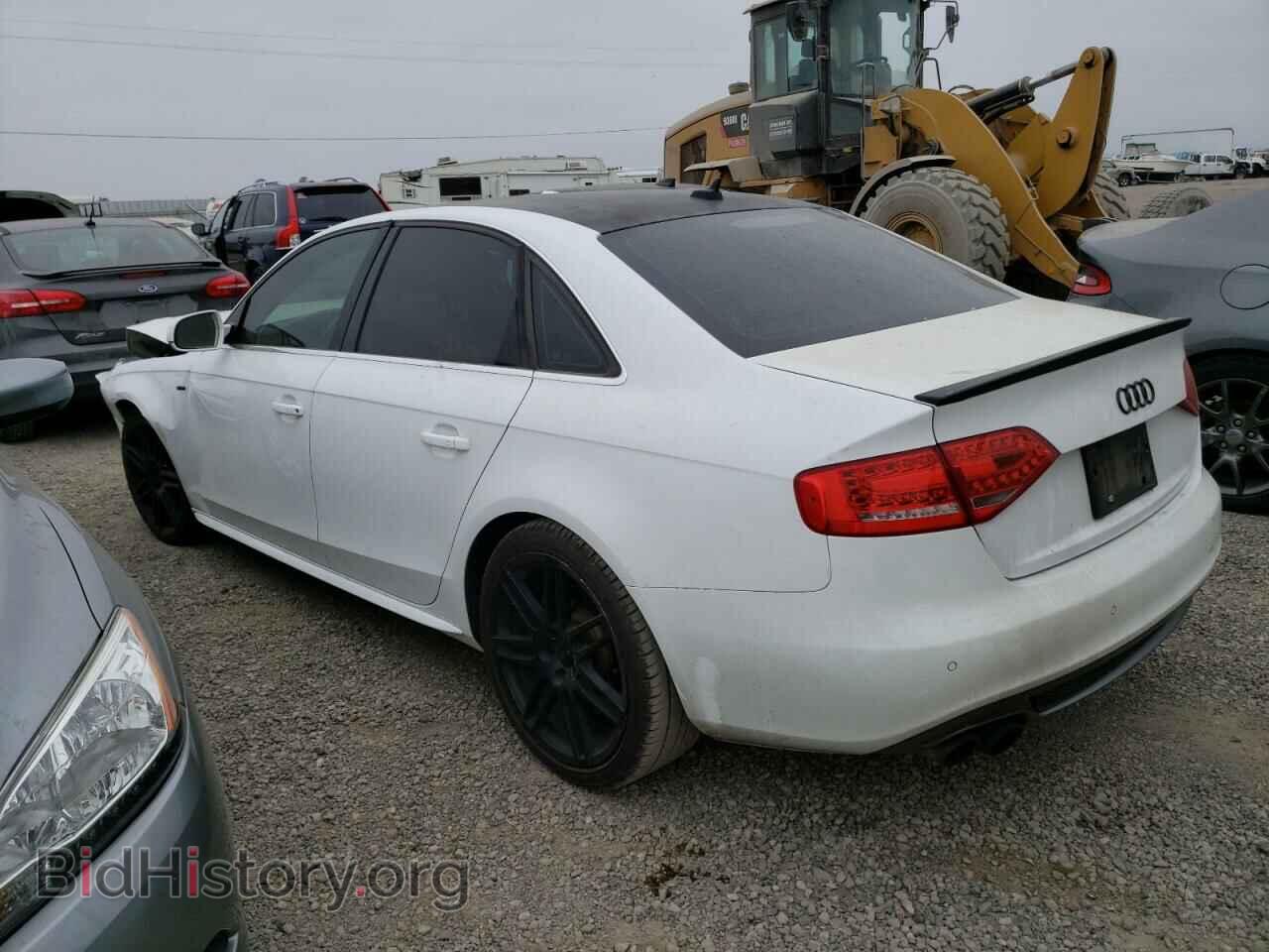 2011 AUDI A4 - VIN: WAUKFAFL8BN006906 - Фото 2