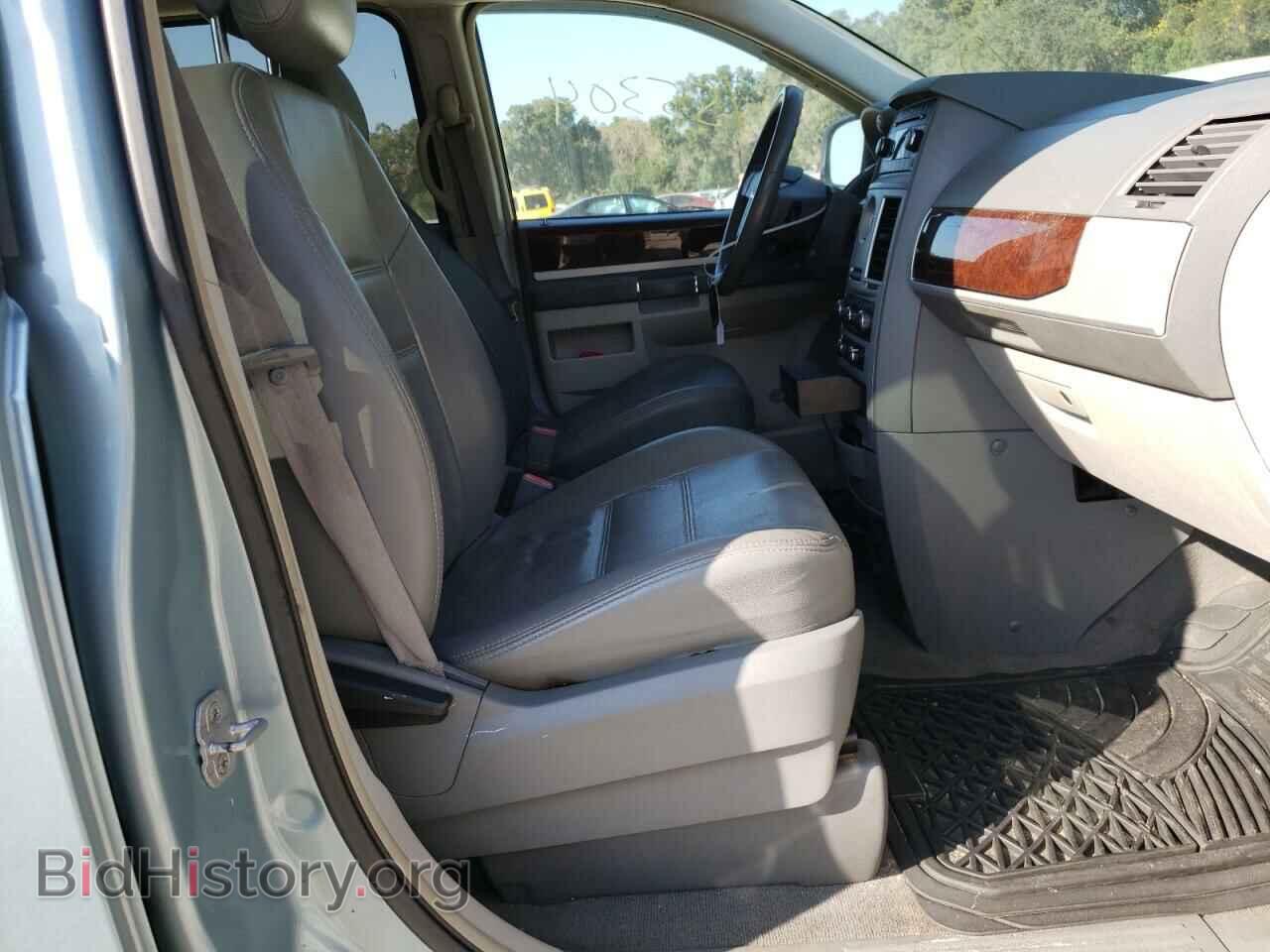 2010 CHRYSLER MINIVAN - VIN: 2A4RR5D14AR308335 - Фото 5